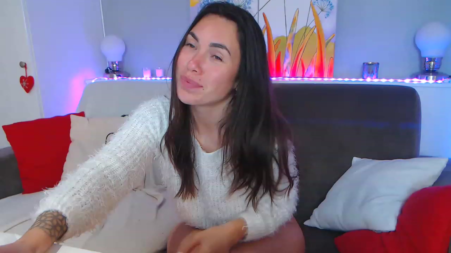 Gallery image thumbnail from VikiEvans's myfreecams stream on, 04/22/2023, 22:51 image 12 of 20