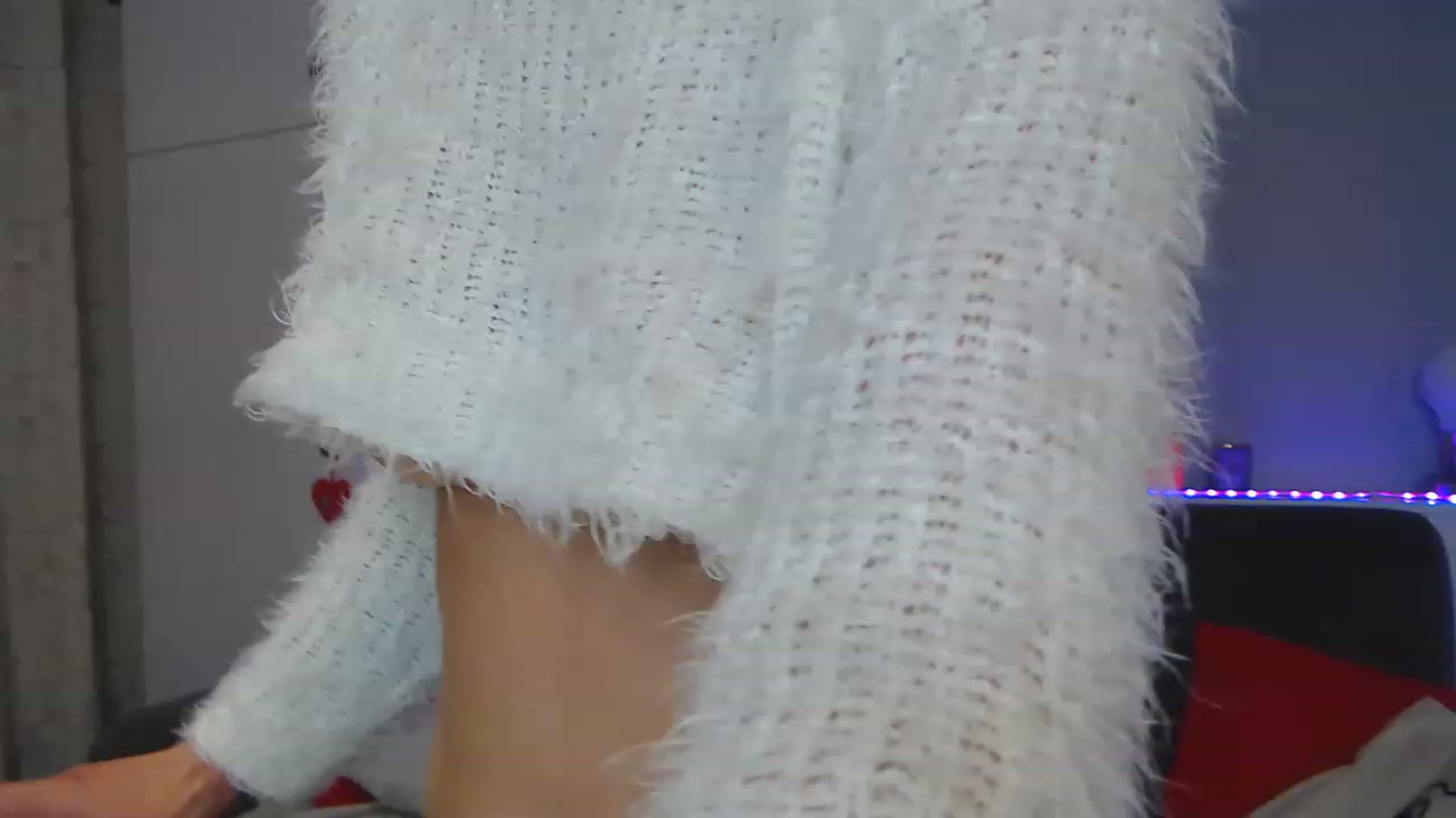 Gallery image thumbnail from VikiEvans's myfreecams stream on, 05/02/2023, 21:02 image 1 of 20