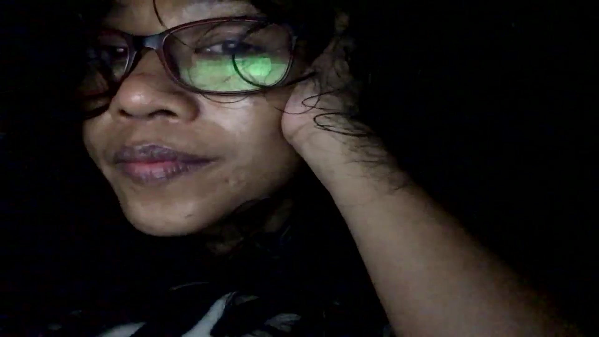 Gallery image thumbnail from ViktoriaFox's myfreecams stream on, 12/13/2025, 19:38 image 17 of 20