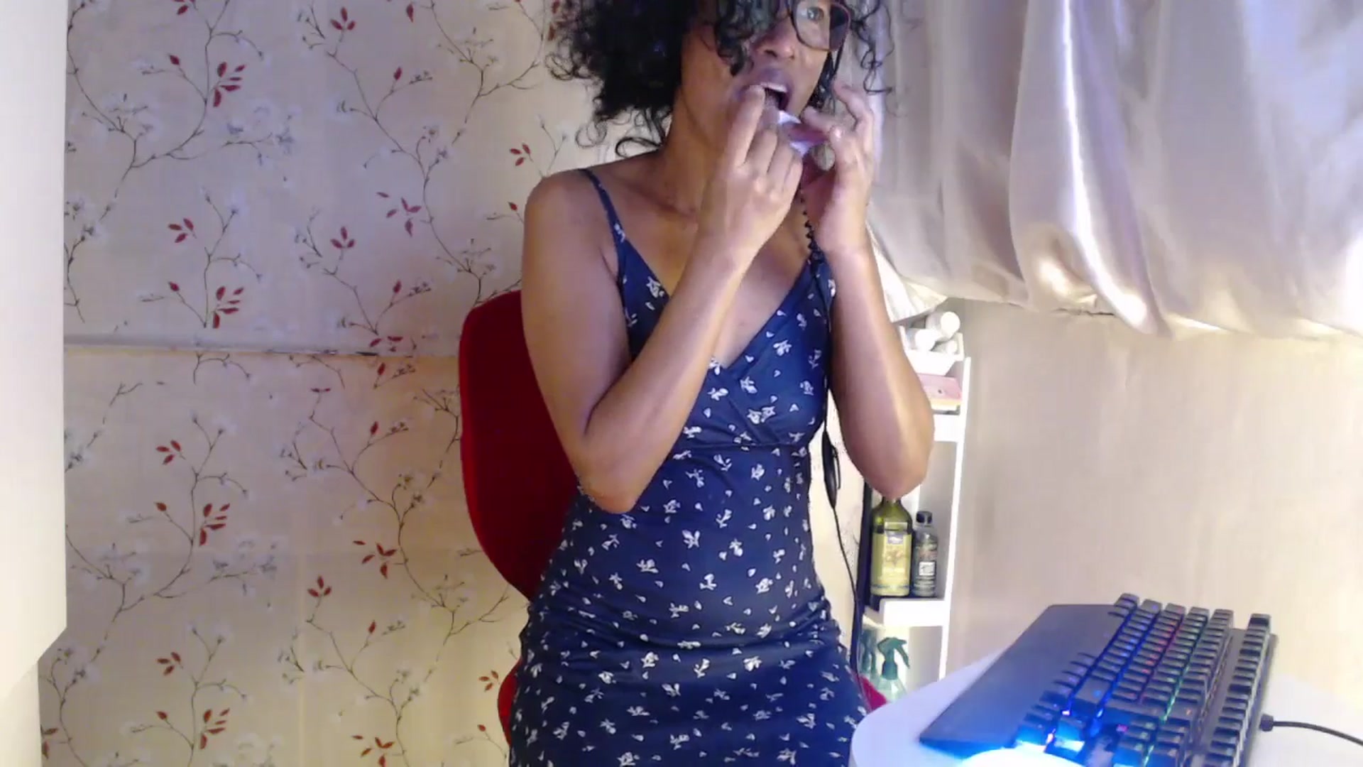 Gallery image thumbnail from ViktoriaFox's myfreecams stream on, 01/13/2026, 09:24 image 7 of 20