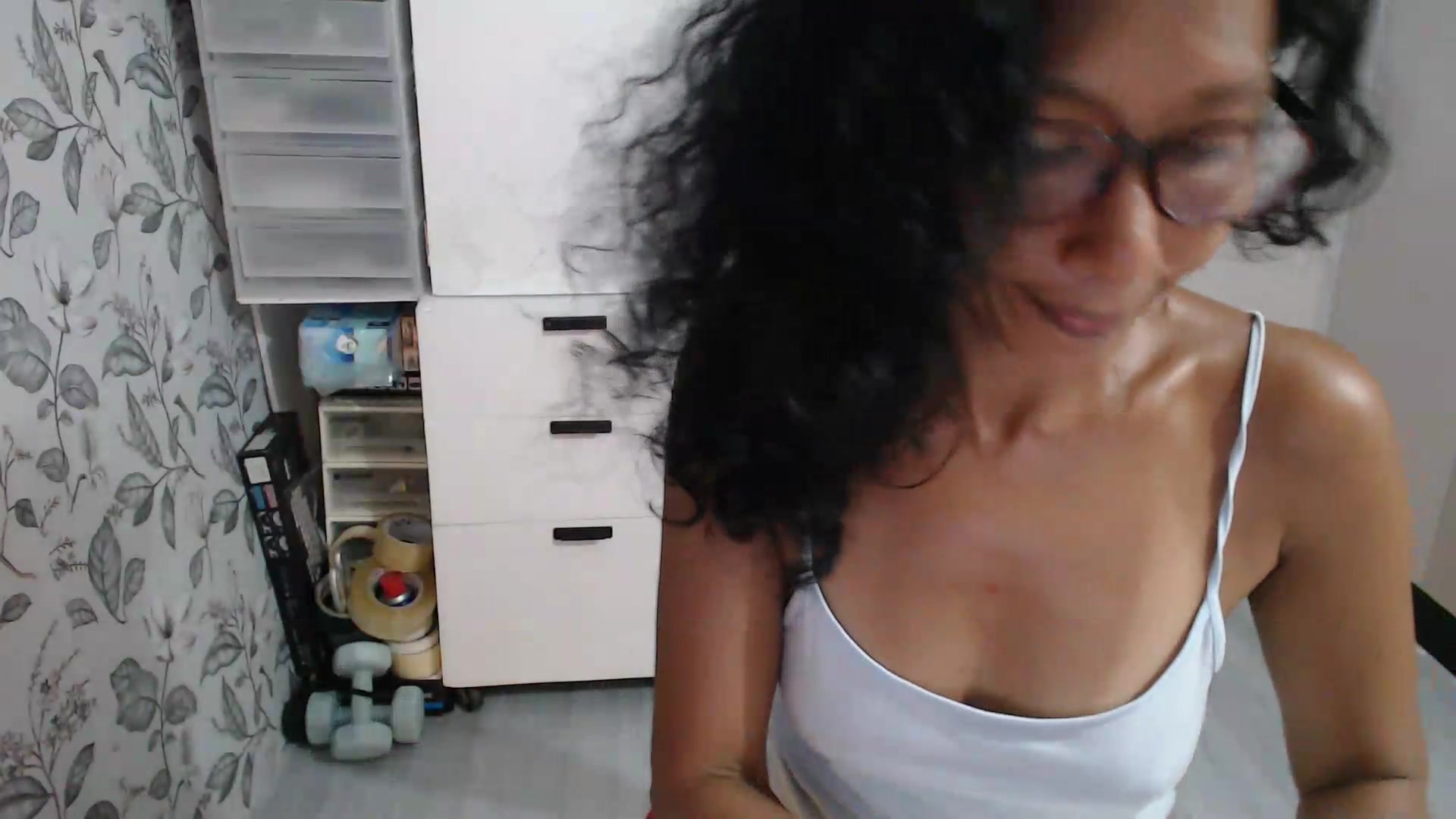 Gallery image thumbnail from ViktoriaFox's myfreecams stream on, 05/15/2026, 08:20 image 8 of 20