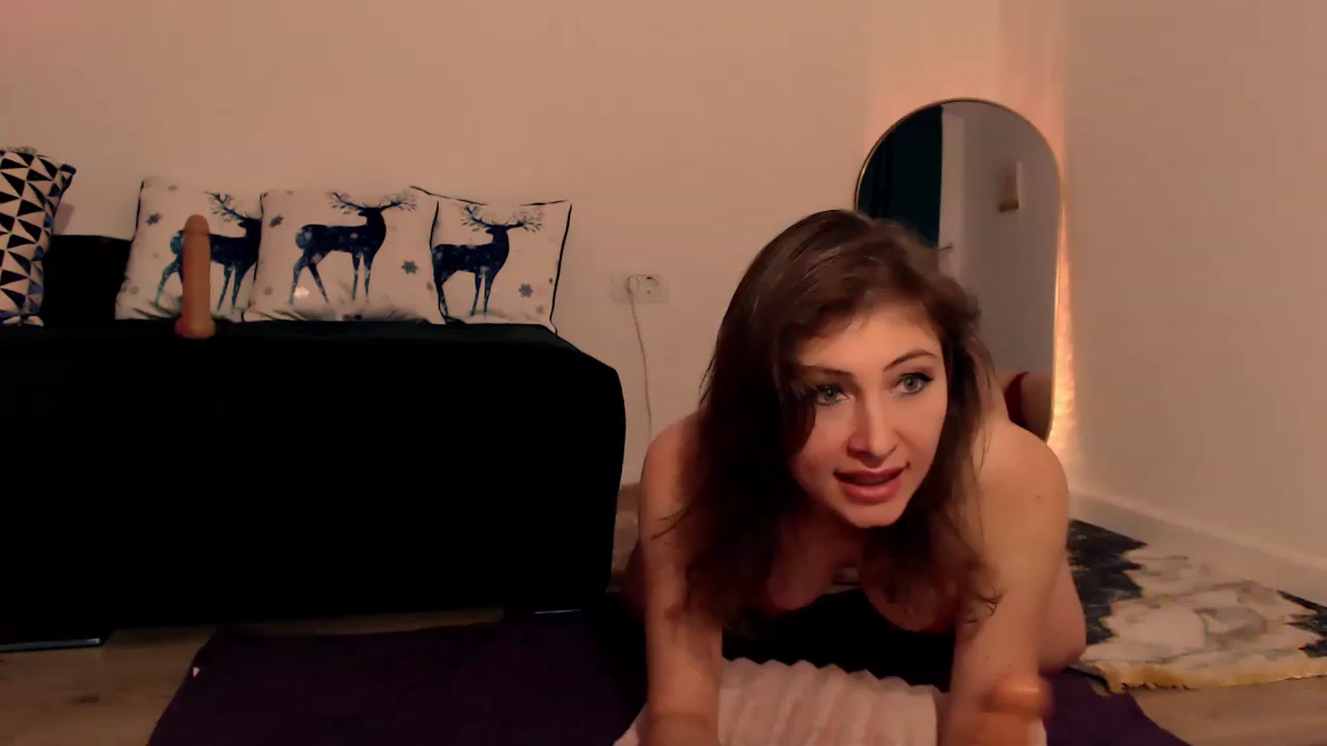 Gallery image thumbnail from ViktoriaHoney's myfreecams stream on, 11/24/2022, 07:02 image 11 of 20