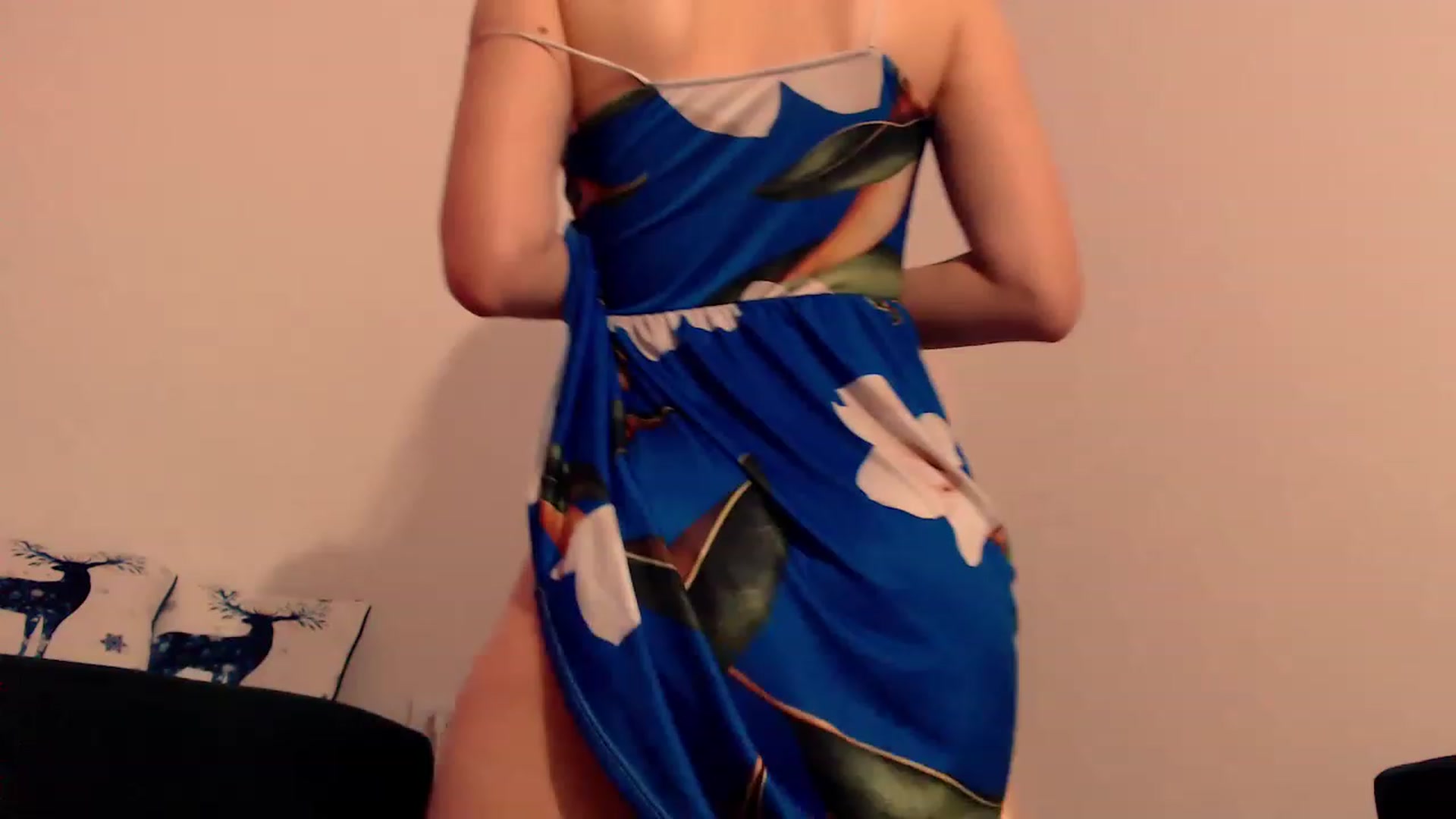Gallery image thumbnail from ViktoriaHoney's myfreecams stream on, 11/28/2022, 06:24 image 14 of 20