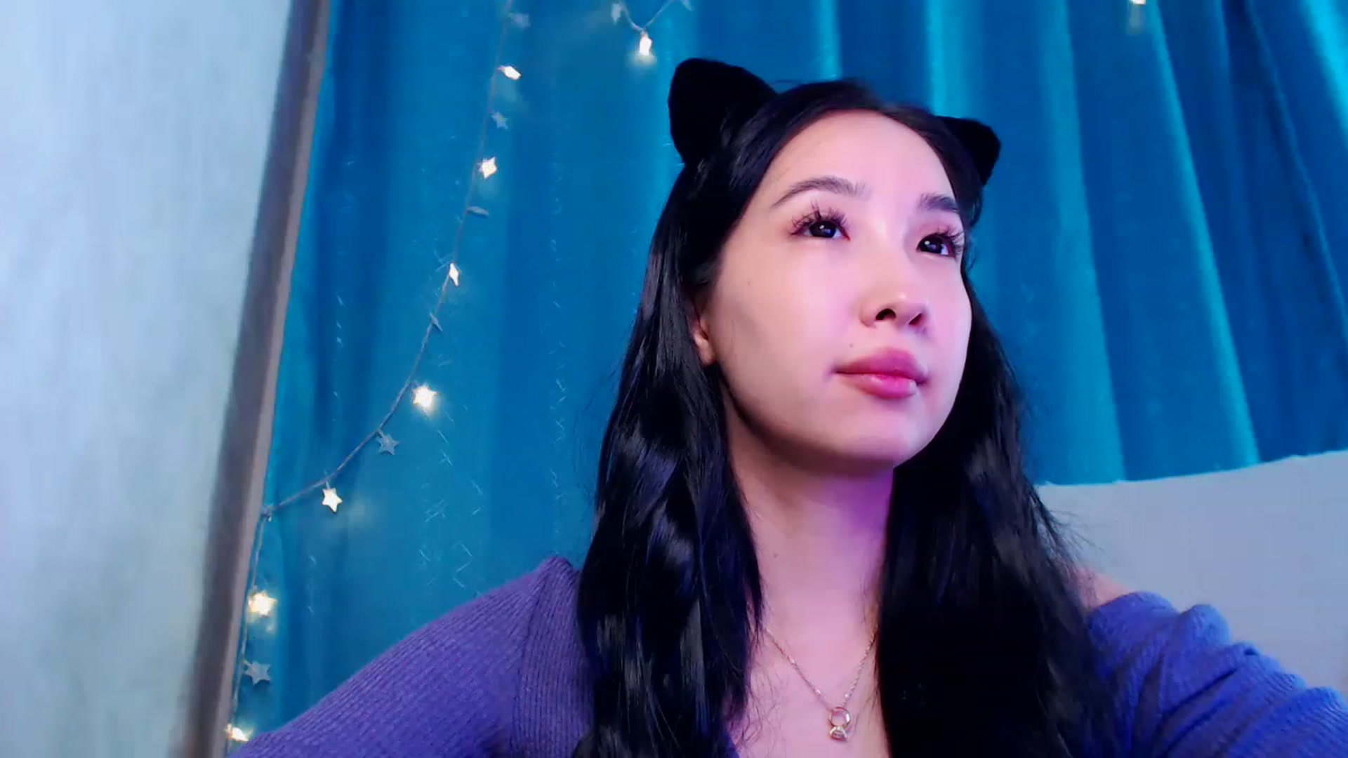 Gallery image thumbnail from ViktorrySweet's myfreecams stream on, 12/24/2022, 18:39 image 9 of 20