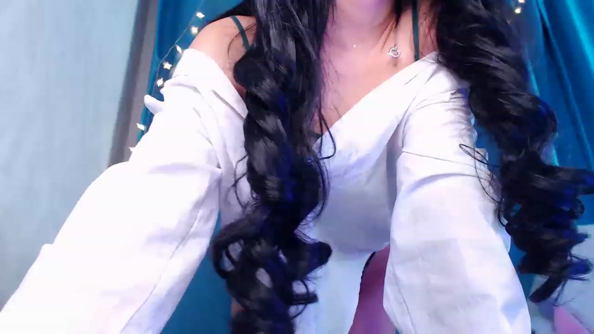 Gallery image thumbnail from ViktorrySweet's myfreecams stream on, 12/25/2022, 15:18 image 20 of 20