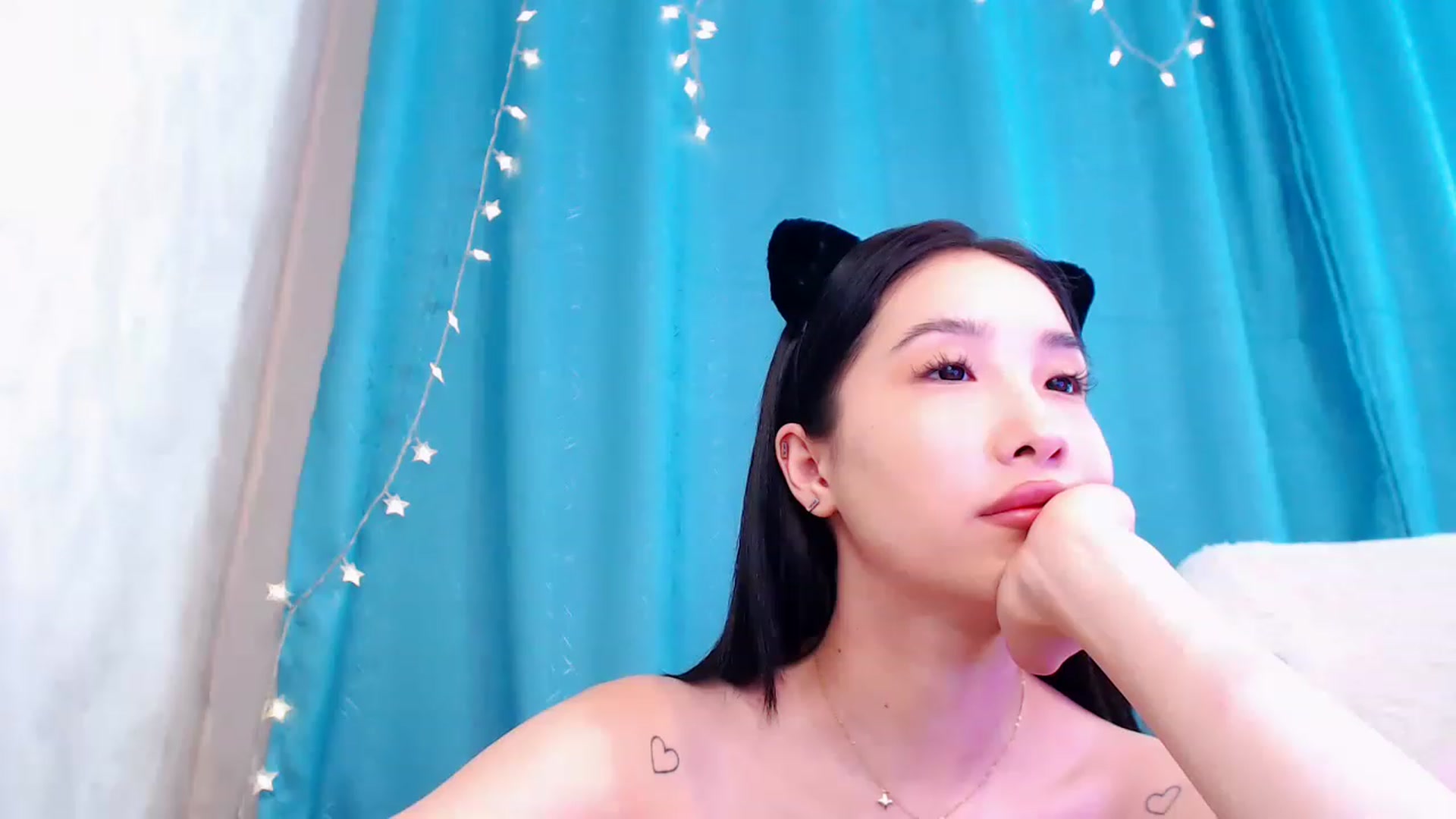 Gallery image thumbnail from ViktorrySweet's myfreecams stream on, 12/28/2022, 06:19 image 9 of 20