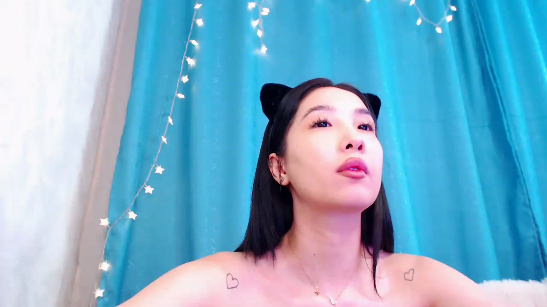 Gallery image thumbnail from ViktorrySweet's myfreecams stream on, 12/28/2022, 06:19 image 5 of 20
