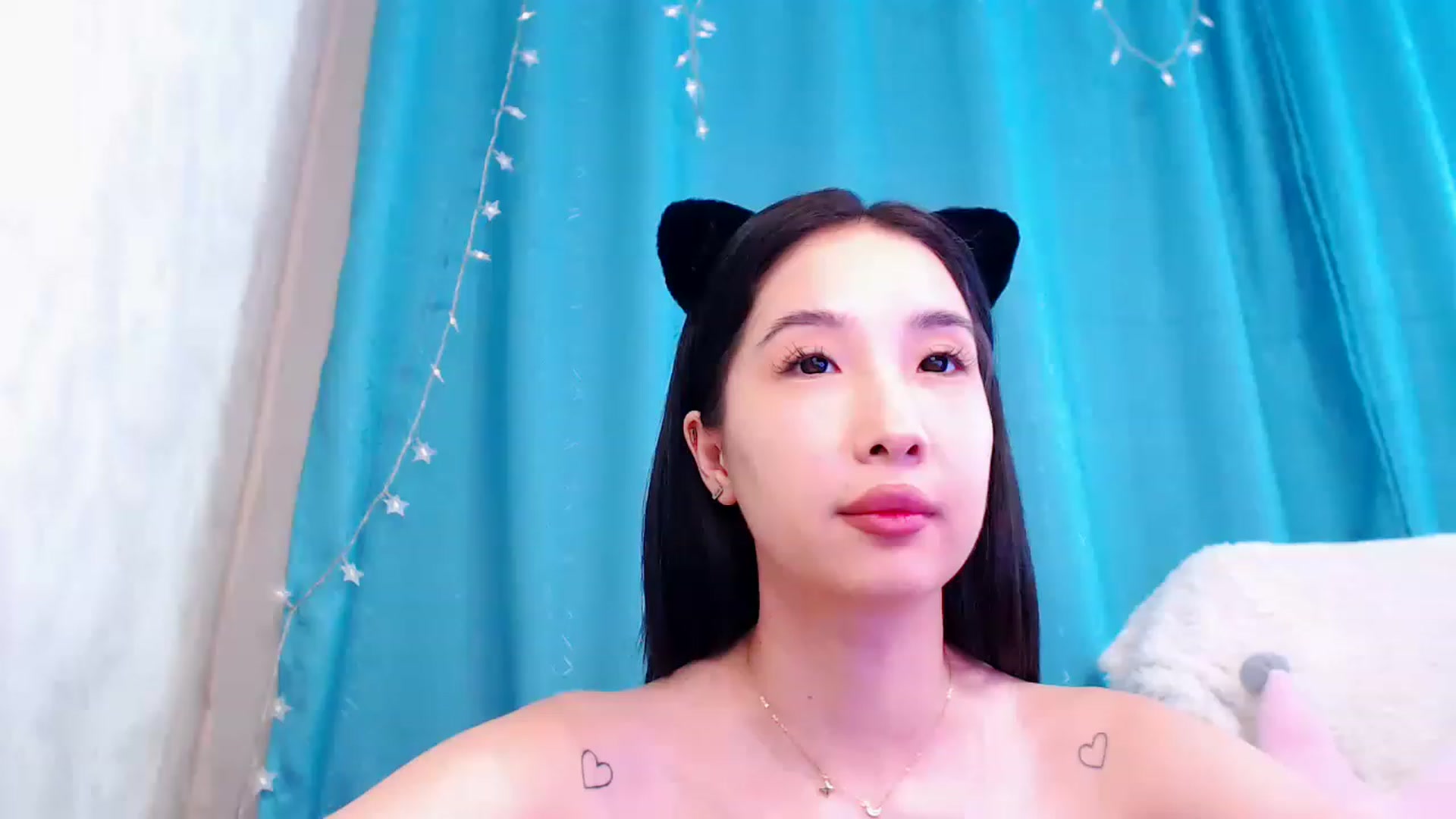 Gallery image thumbnail from ViktorrySweet's myfreecams stream on, 12/28/2022, 06:19 image 7 of 20