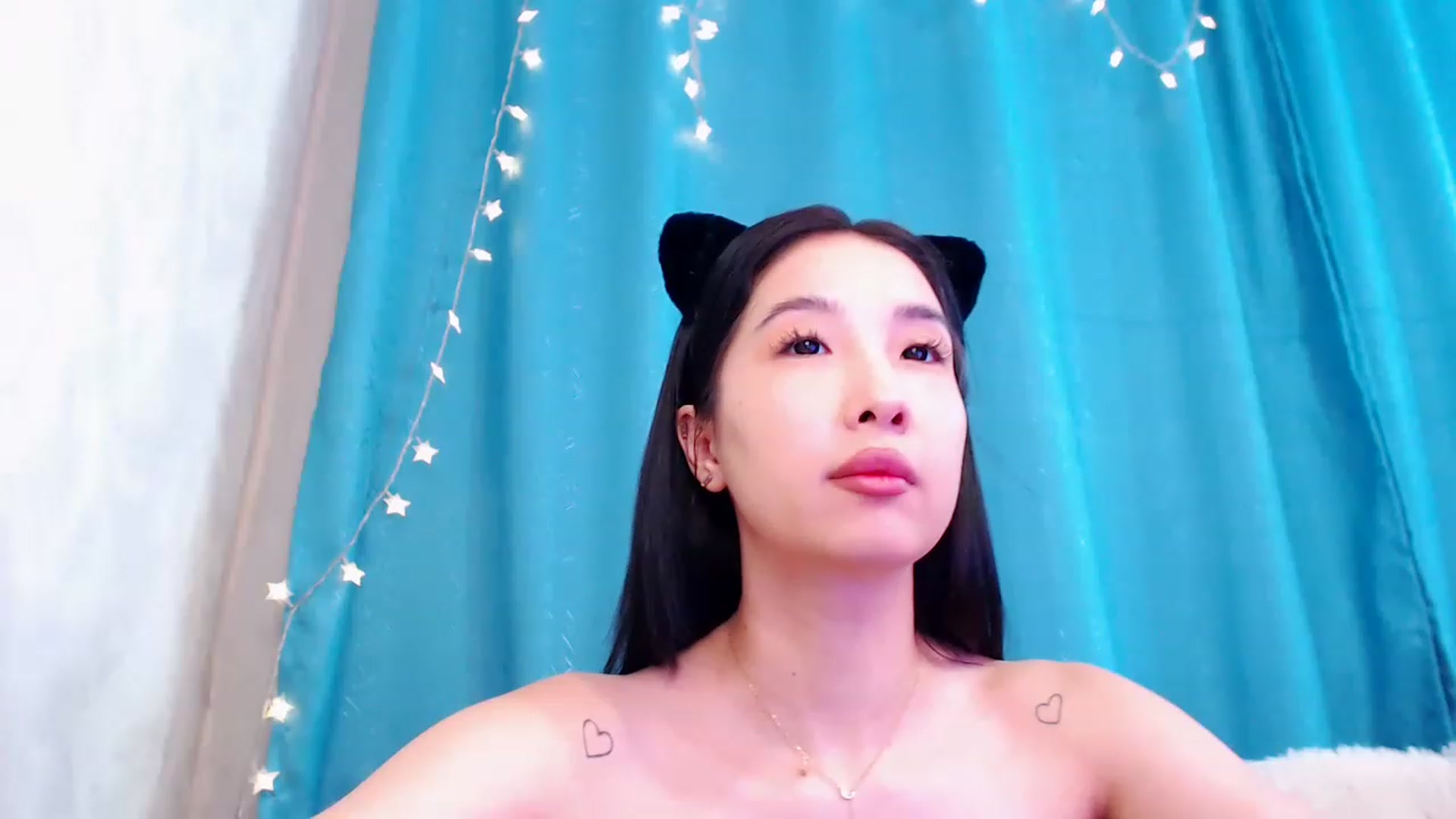 Gallery image thumbnail from ViktorrySweet's myfreecams stream on, 12/28/2022, 06:19 image 2 of 20
