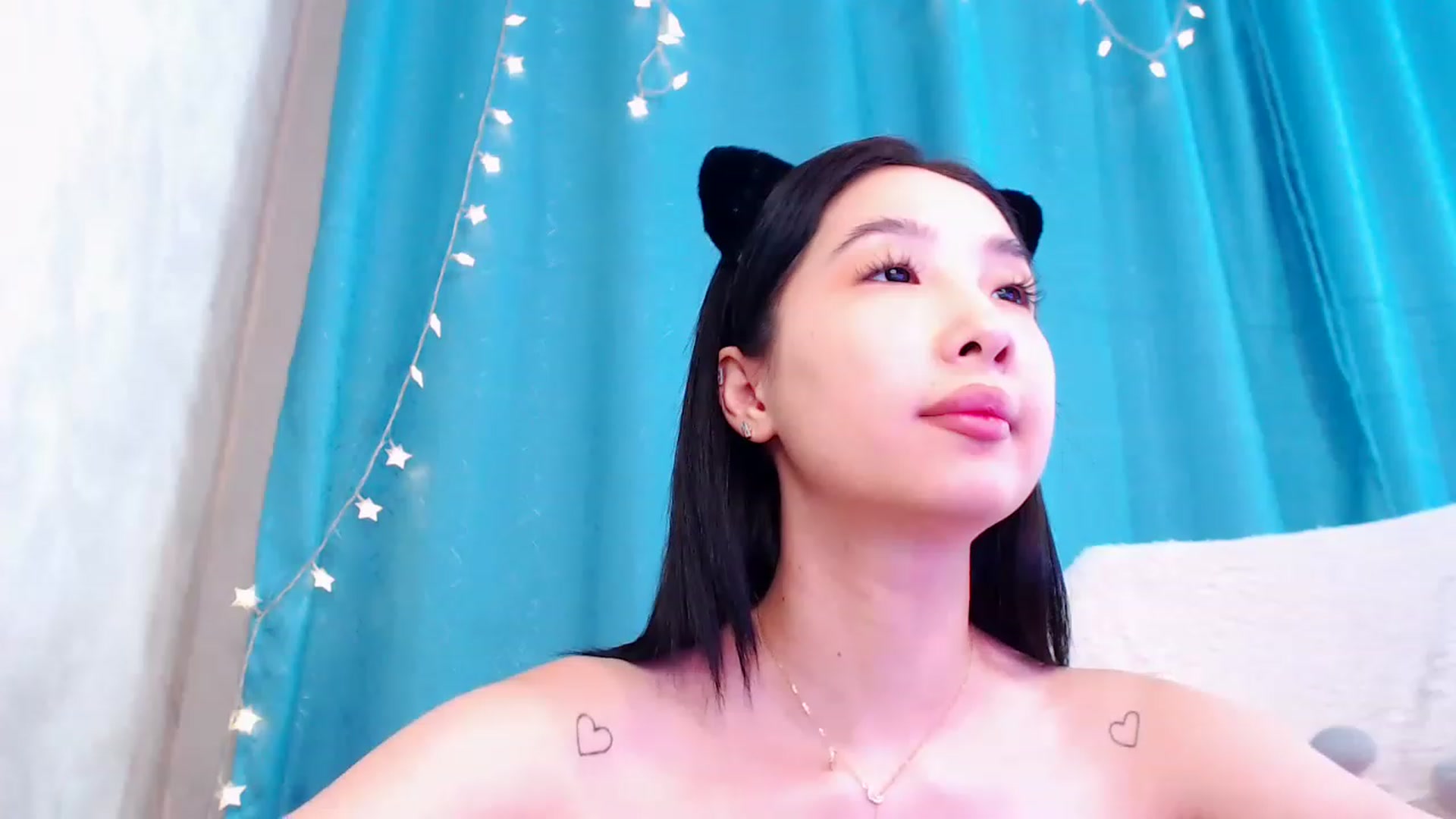 Gallery image thumbnail from ViktorrySweet's myfreecams stream on, 12/28/2022, 06:54 image 2 of 20