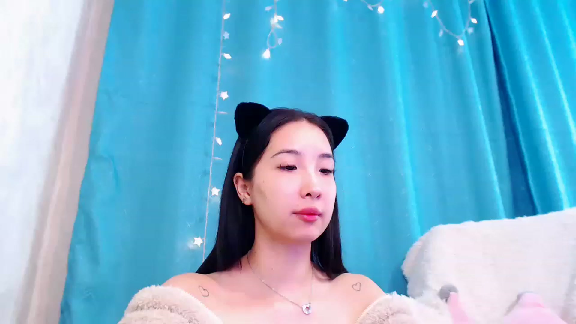 Gallery image thumbnail from ViktorrySweet's myfreecams stream on, 12/30/2022, 14:44 image 18 of 20