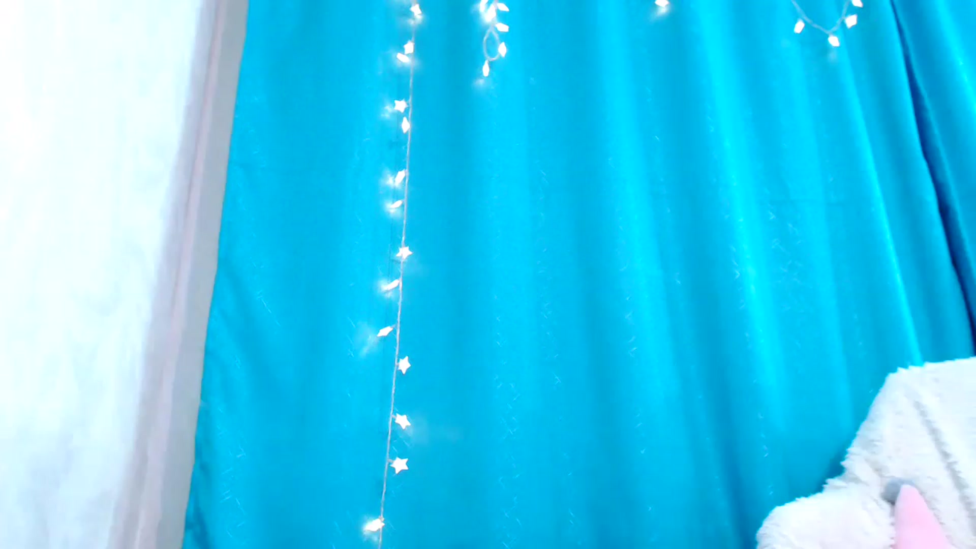 Gallery image thumbnail from ViktorrySweet's myfreecams stream on, 12/31/2022, 13:28 image 3 of 20