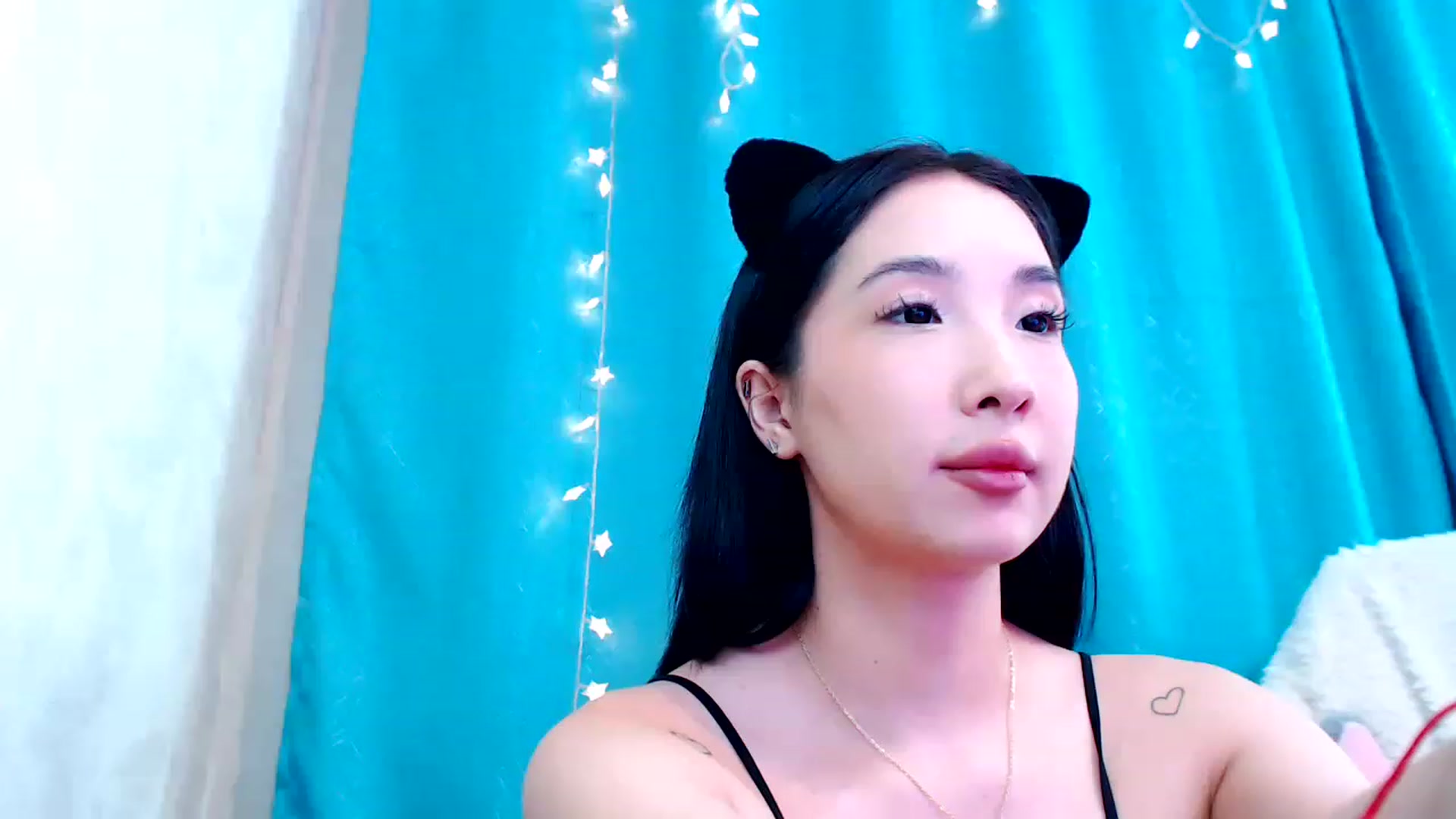 Gallery image thumbnail from ViktorrySweet's myfreecams stream on, 12/31/2022, 13:28 image 1 of 20