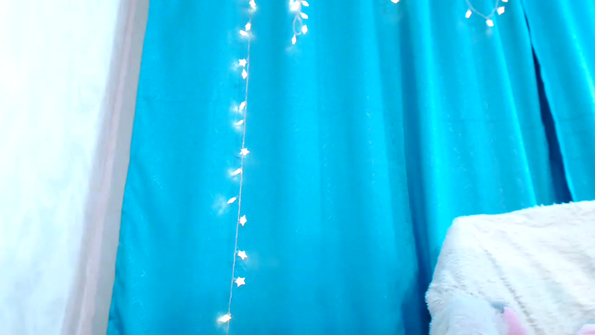 Gallery image thumbnail from ViktorrySweet's myfreecams stream on, 12/31/2022, 15:08 image 20 of 20