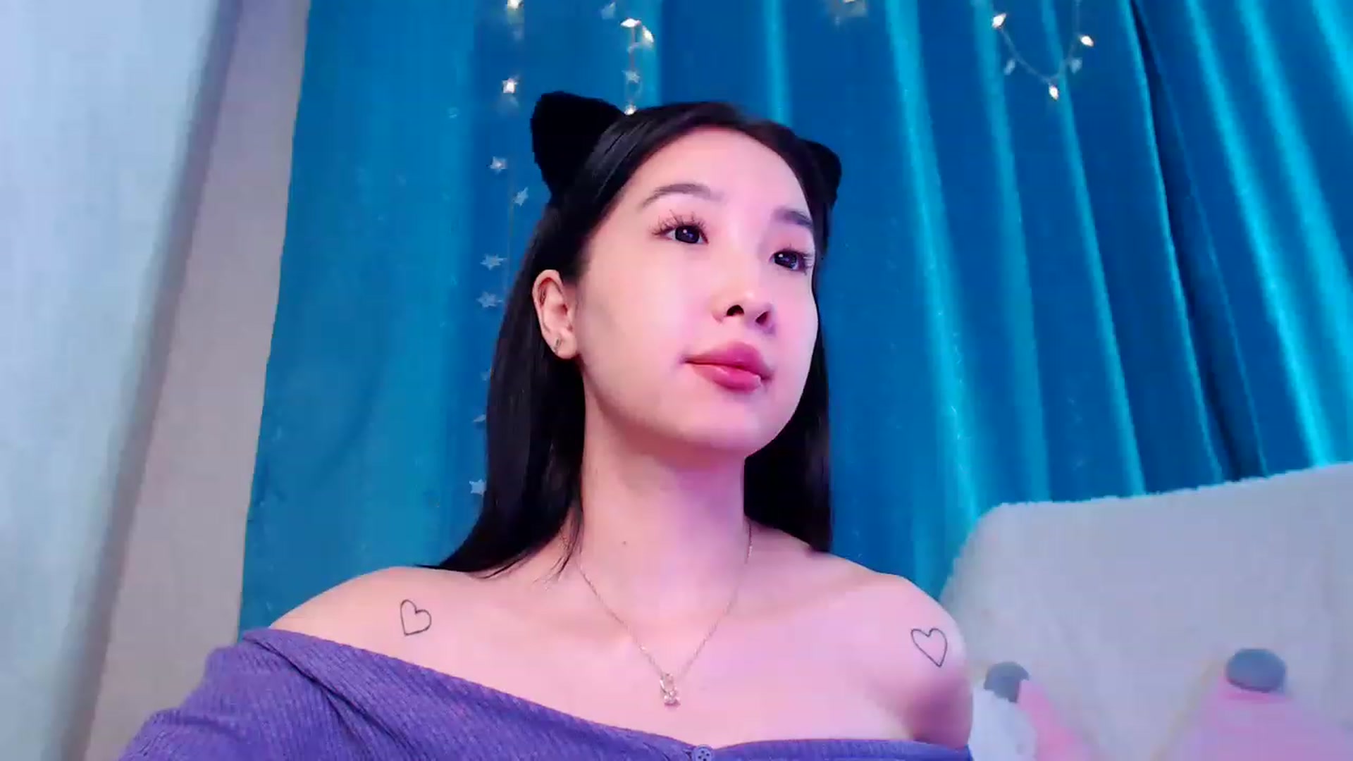 Gallery image thumbnail from ViktorrySweet's myfreecams stream on, 01/03/2023, 14:09 image 15 of 20
