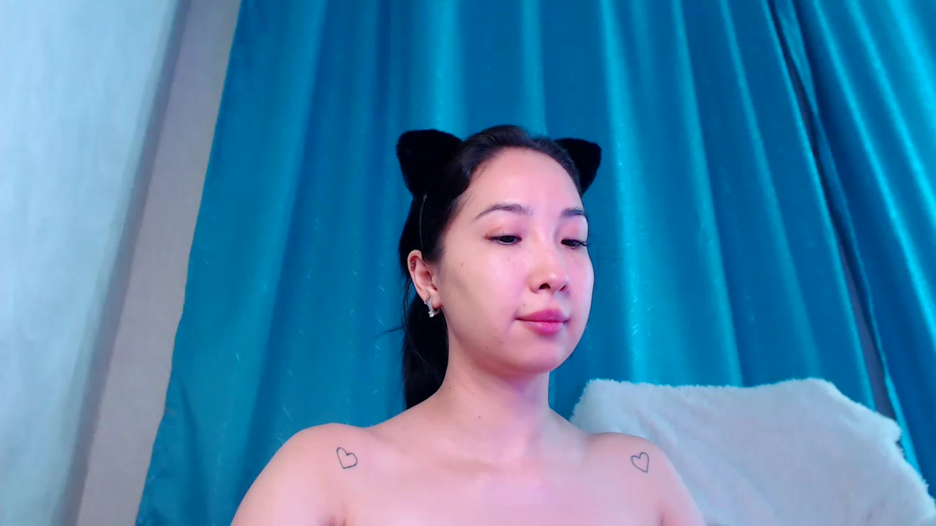 Gallery image thumbnail from ViktorrySweet's myfreecams stream on, 01/07/2023, 17:41 image 12 of 20