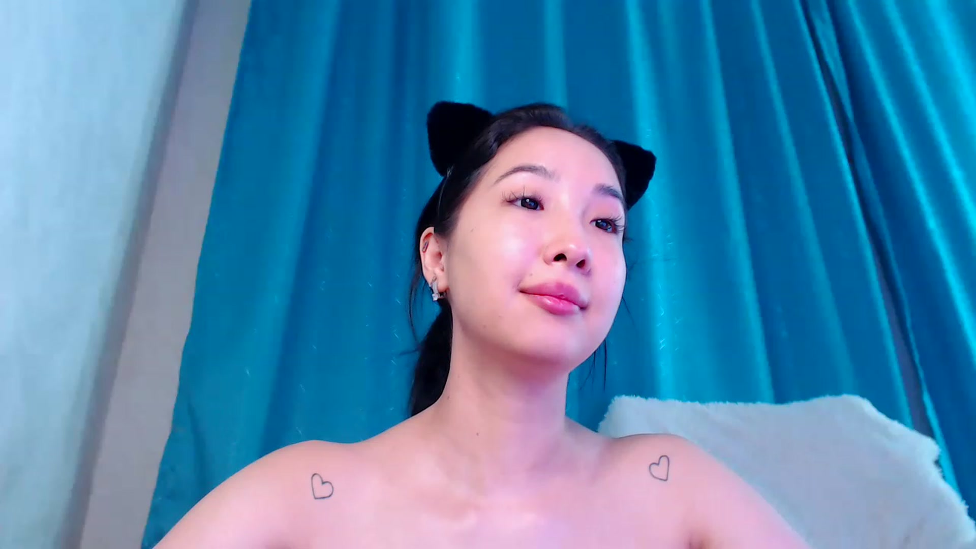 Gallery image thumbnail from ViktorrySweet's myfreecams stream on, 01/07/2023, 17:41 image 19 of 20