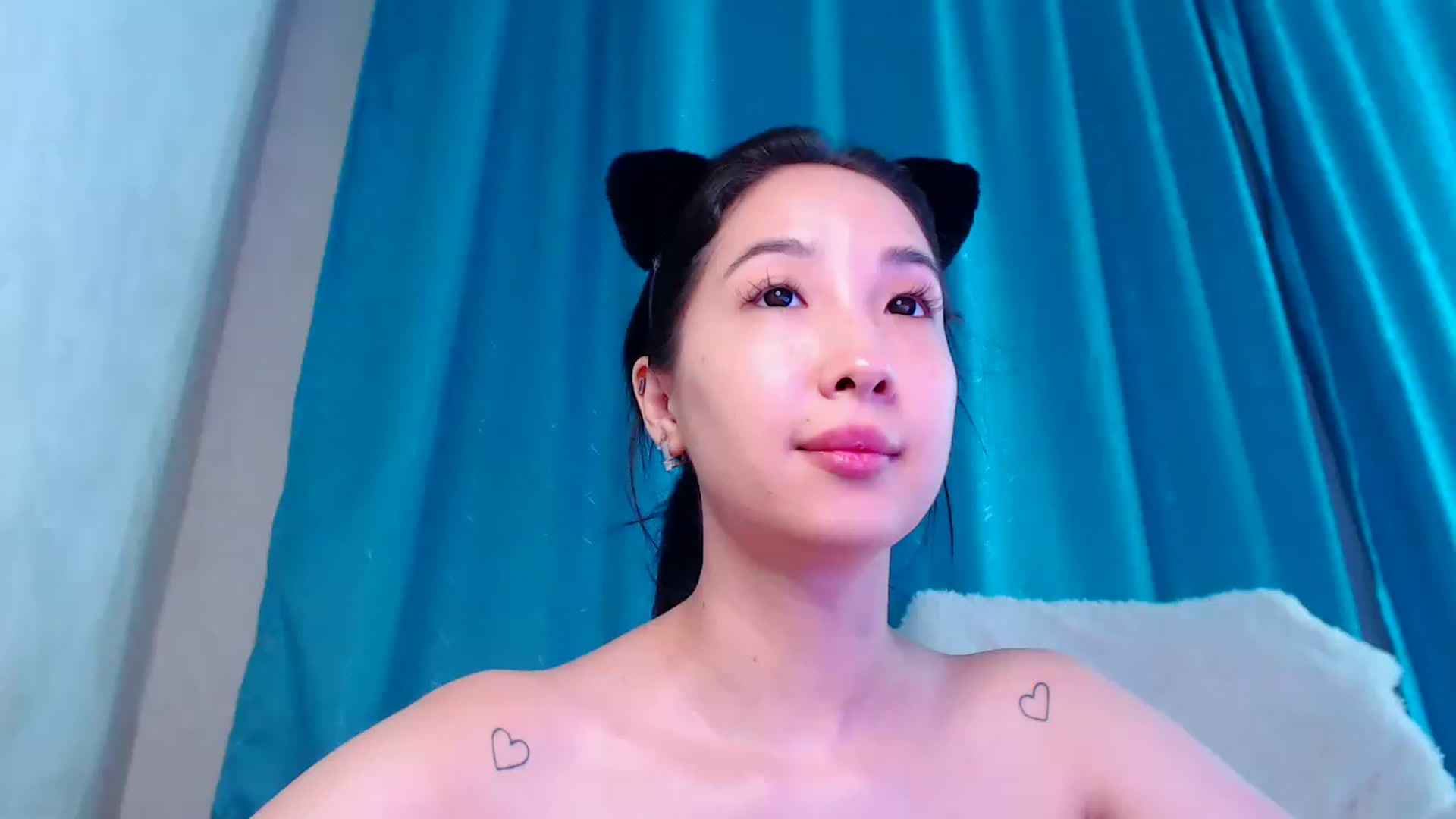Gallery image thumbnail from ViktorrySweet's myfreecams stream on, 01/07/2023, 17:41 image 13 of 20