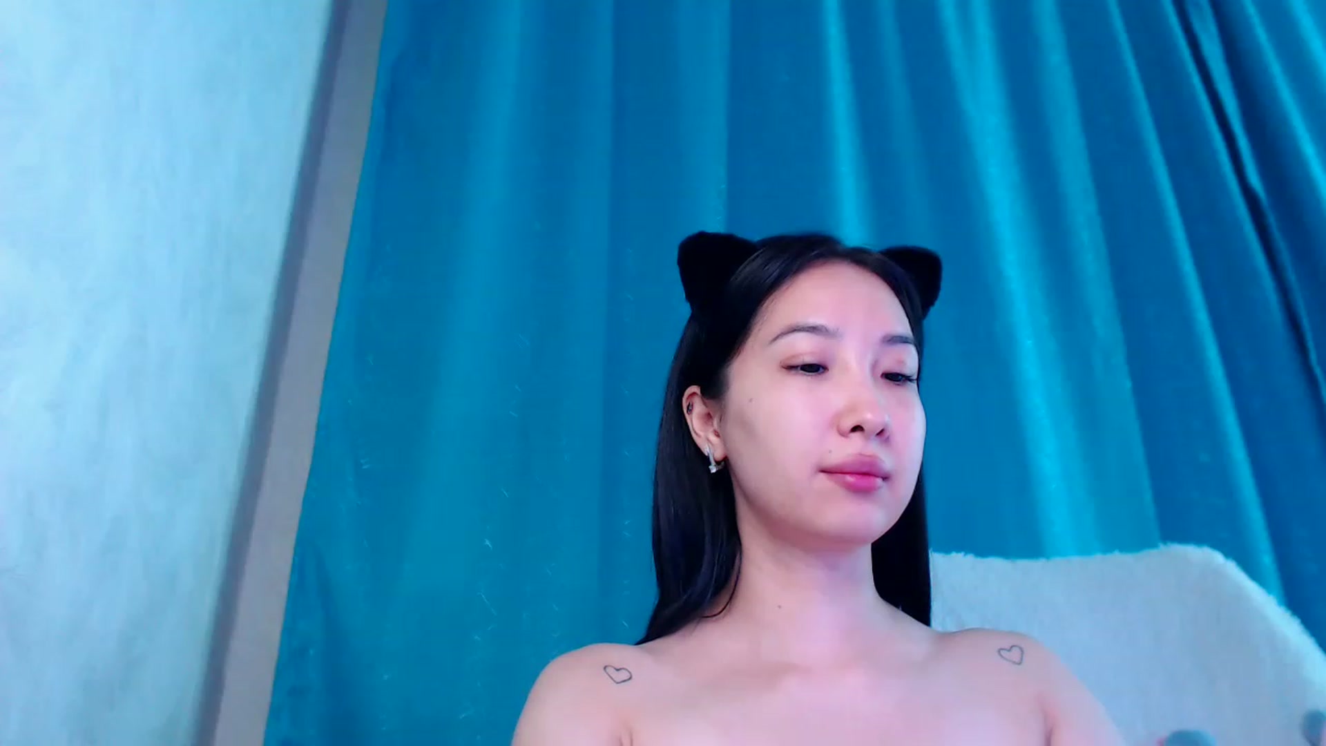 Gallery image thumbnail from ViktorrySweet's myfreecams stream on, 01/09/2023, 14:20 image 13 of 20