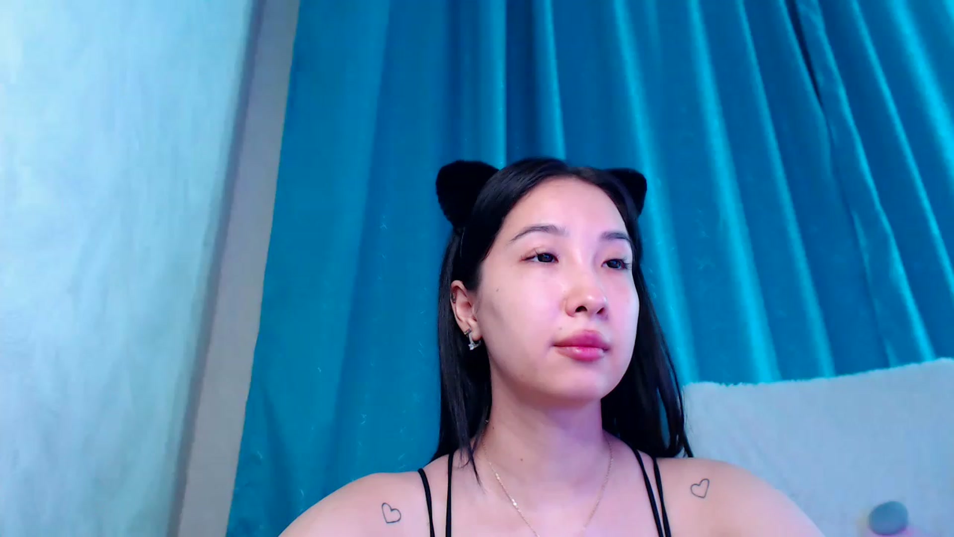 Gallery image thumbnail from ViktorrySweet's myfreecams stream on, 01/10/2023, 13:21 image 20 of 20