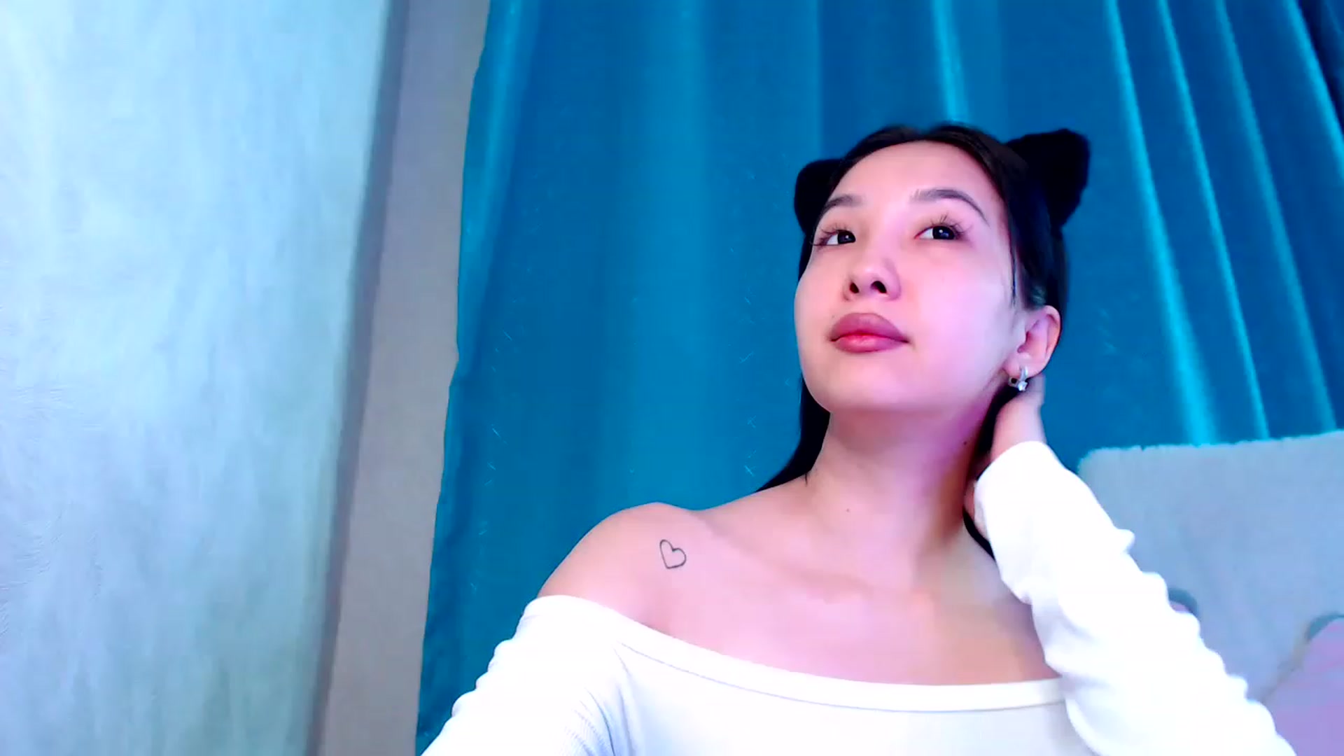 Gallery image thumbnail from ViktorrySweet's myfreecams stream on, 01/12/2023, 14:21 image 9 of 20