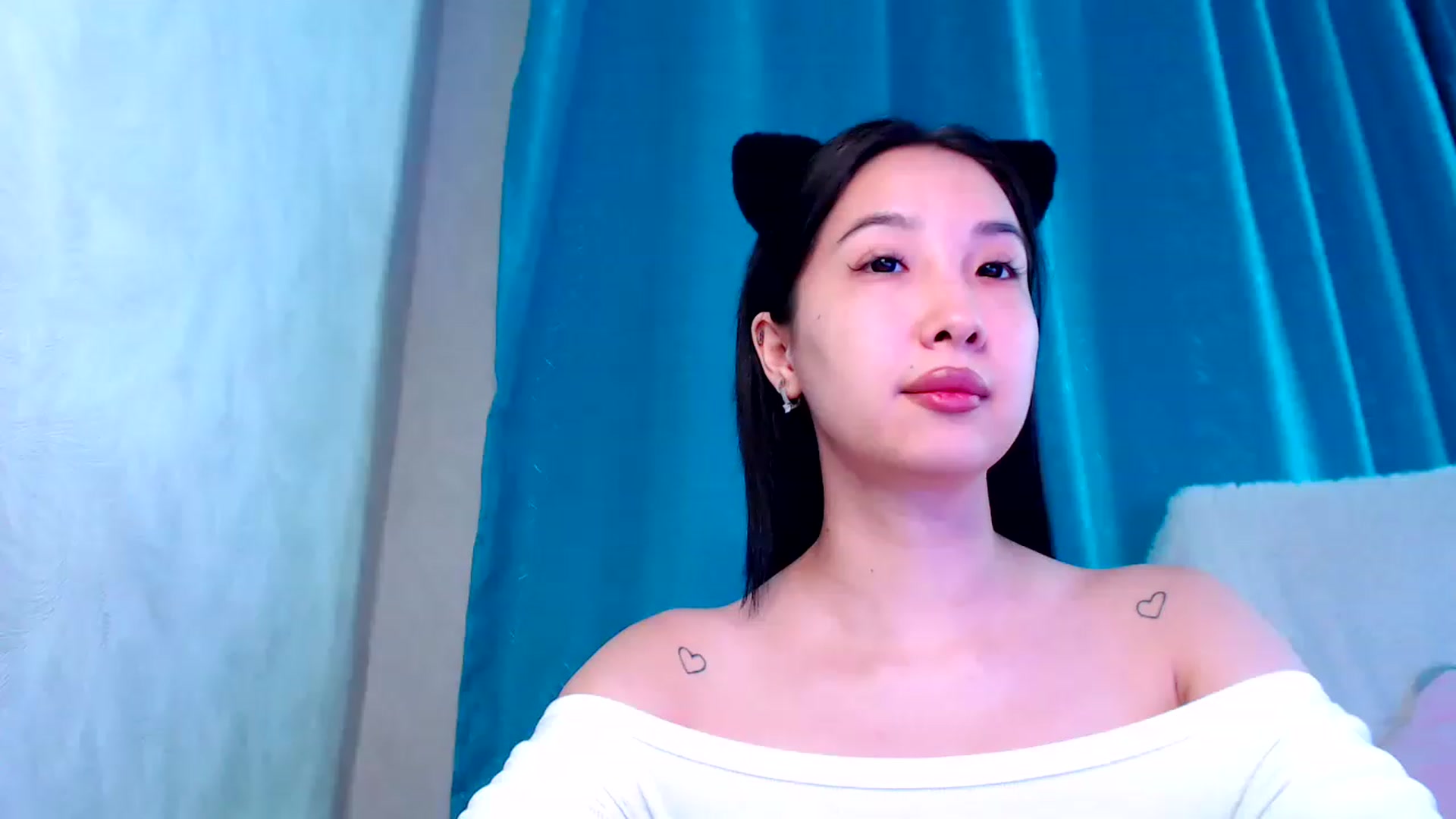 Gallery image thumbnail from ViktorrySweet's myfreecams stream on, 01/12/2023, 14:21 image 10 of 20