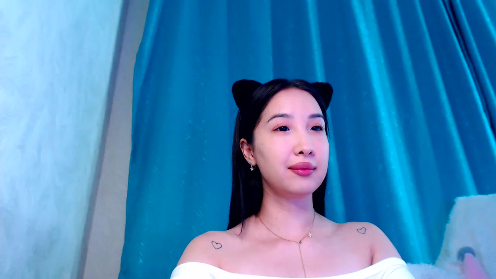 Gallery image thumbnail from ViktorrySweet's myfreecams stream on, 01/13/2023, 14:35 image 8 of 20