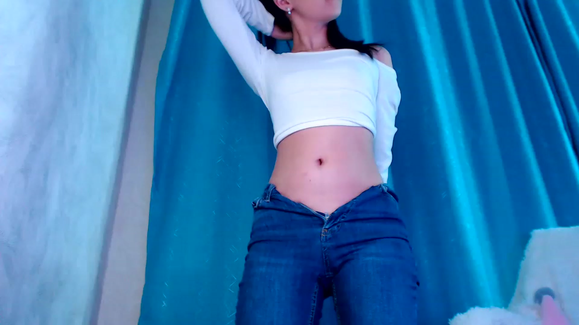 Gallery image thumbnail from ViktorrySweet's myfreecams stream on, 01/13/2023, 14:35 image 9 of 20