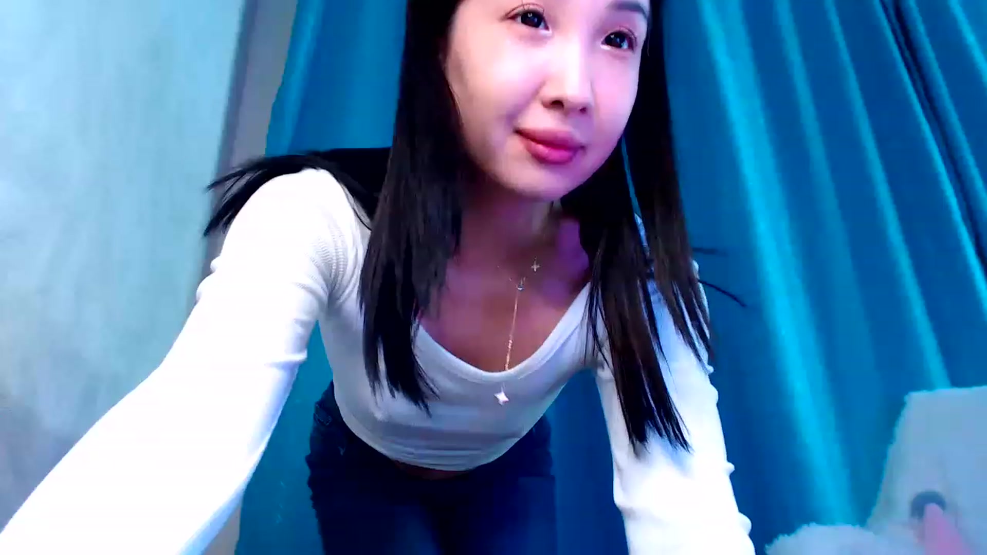 Gallery image thumbnail from ViktorrySweet's myfreecams stream on, 01/13/2023, 14:35 image 12 of 20