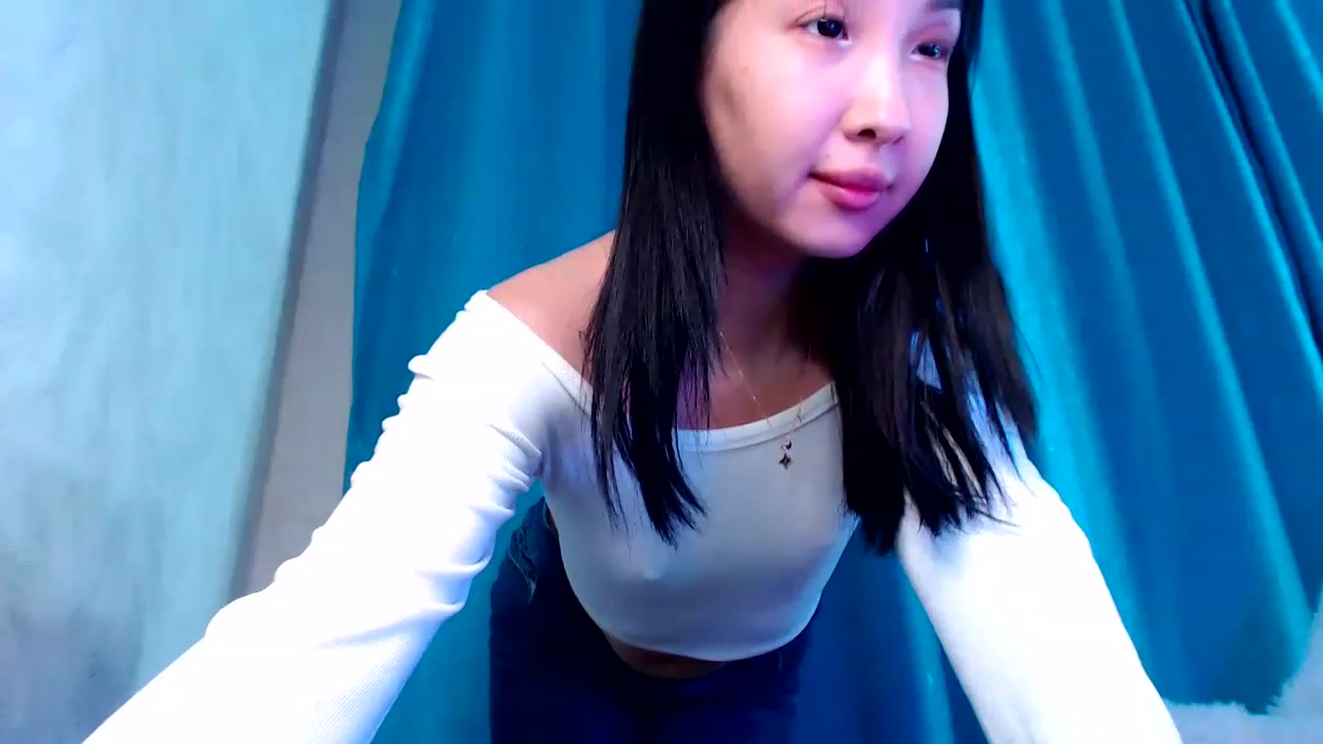 Gallery image thumbnail from ViktorrySweet's myfreecams stream on, 01/13/2023, 15:03 image 13 of 20