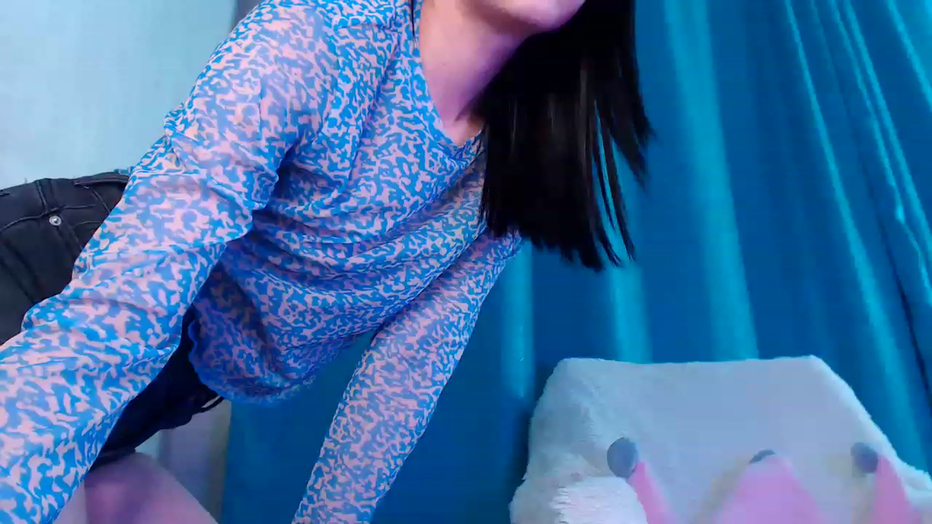 Gallery image thumbnail from ViktorrySweet's myfreecams stream on, 01/15/2023, 13:12 image 17 of 20