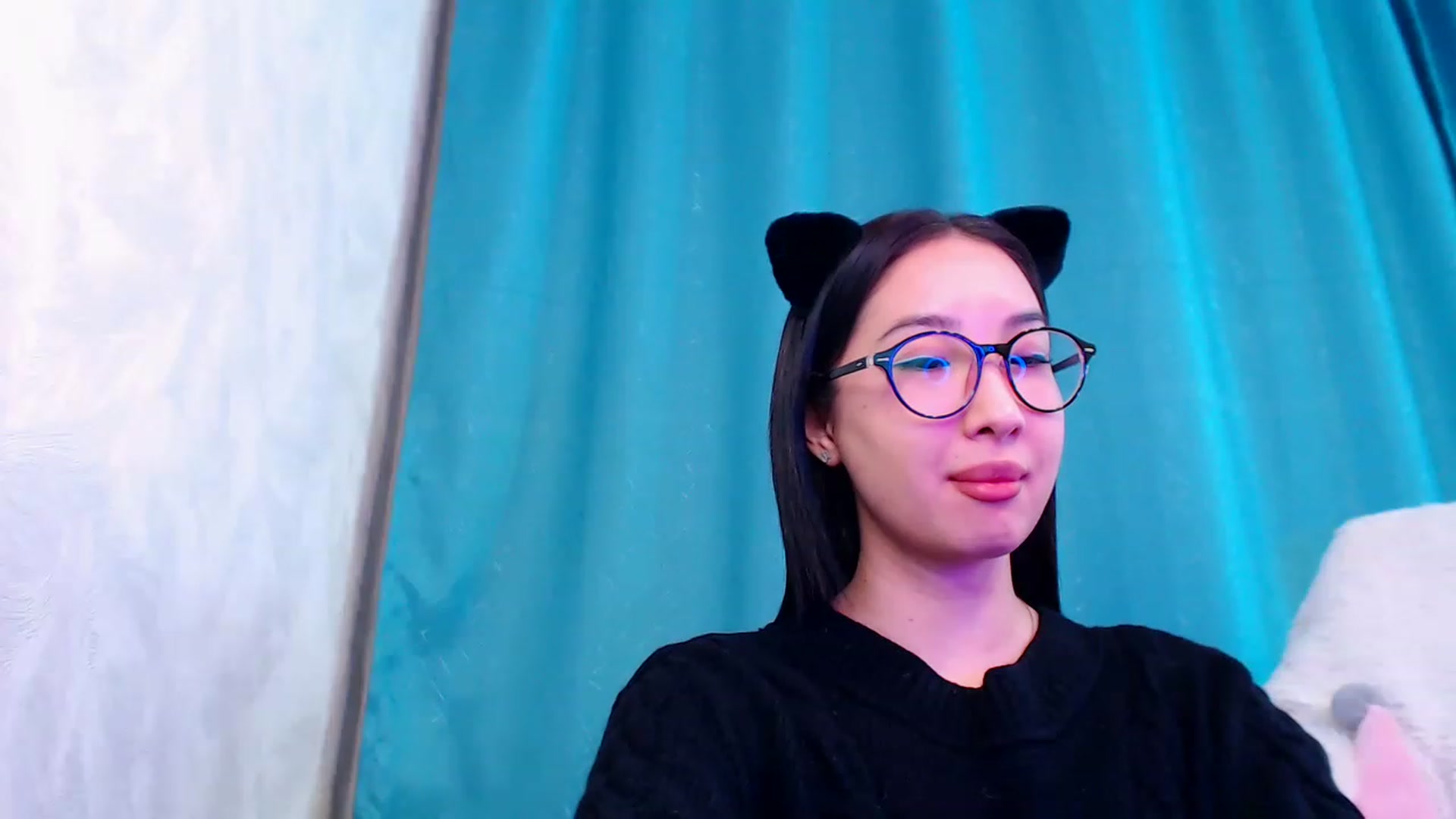 Gallery image thumbnail from ViktorrySweet's myfreecams stream on, 01/18/2023, 13:50 image 9 of 20