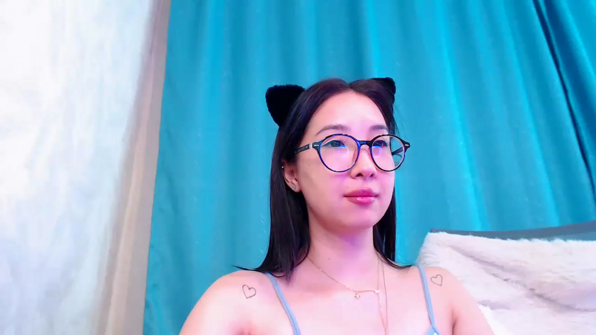 Gallery image thumbnail from ViktorrySweet's myfreecams stream on, 01/18/2023, 16:40 image 20 of 20