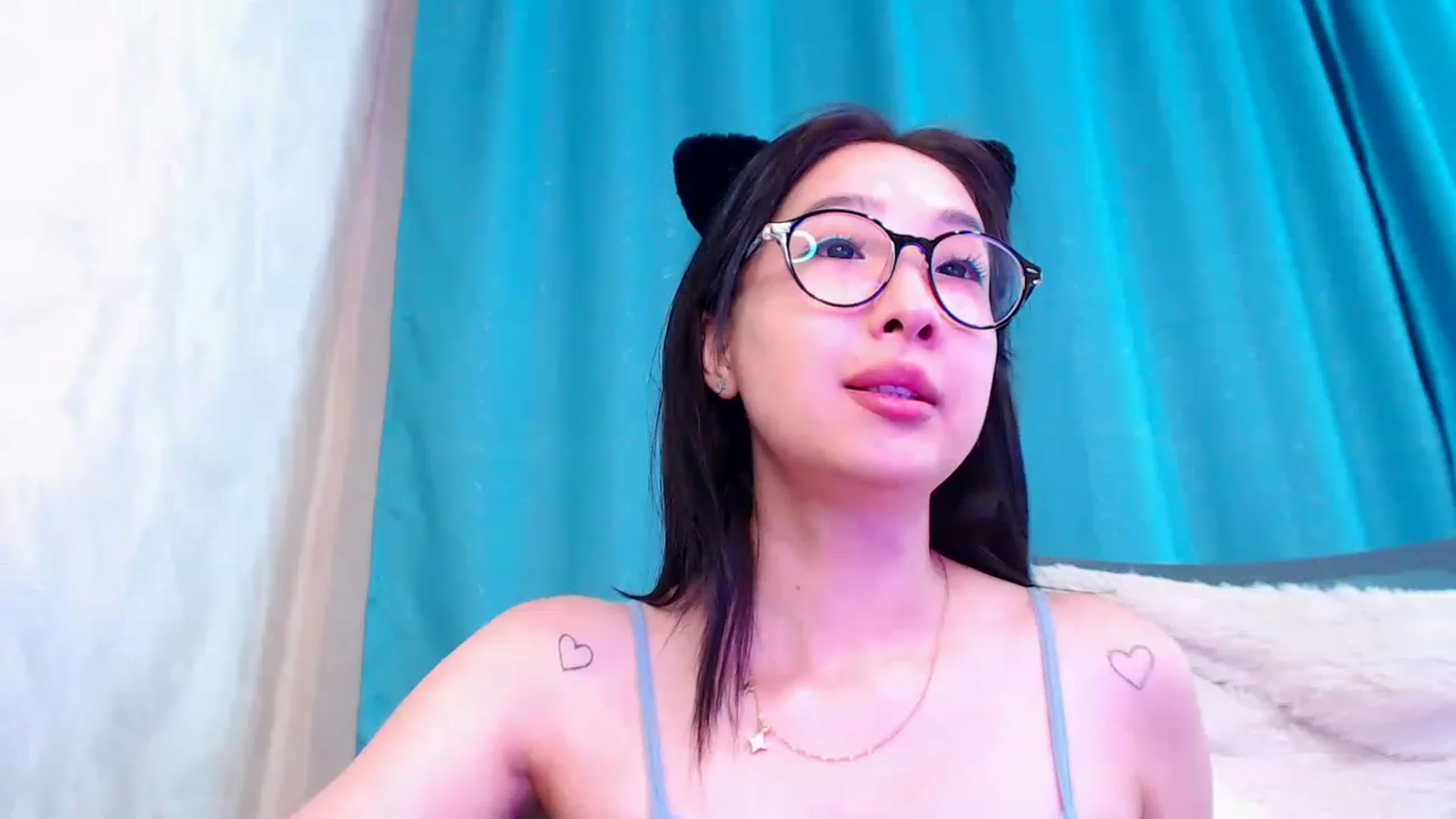 Gallery image thumbnail from ViktorrySweet's myfreecams stream on, 01/18/2023, 16:40 image 16 of 20