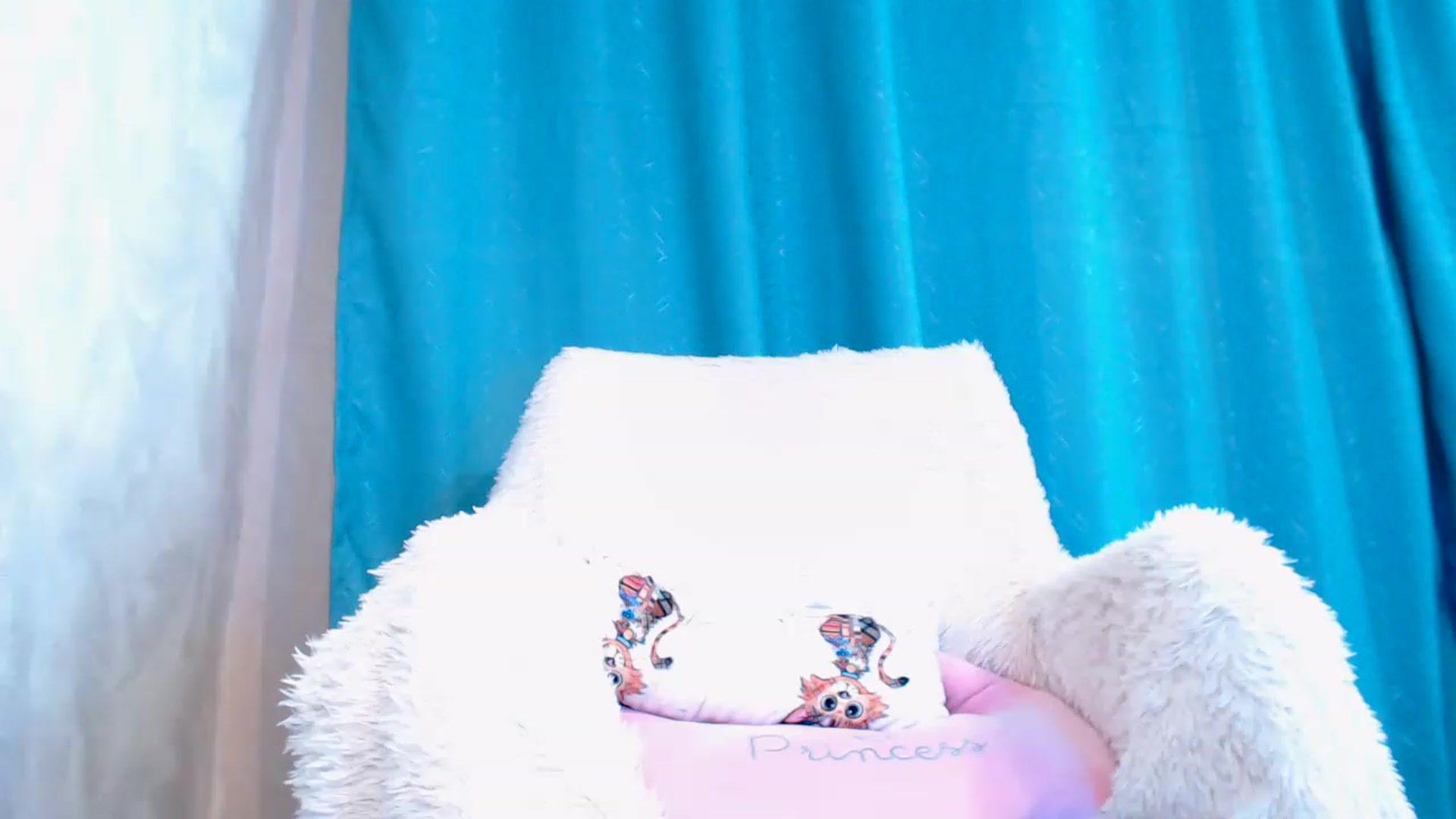 Gallery image thumbnail from ViktorrySweet's myfreecams stream on, 01/19/2023, 15:56 image 5 of 20