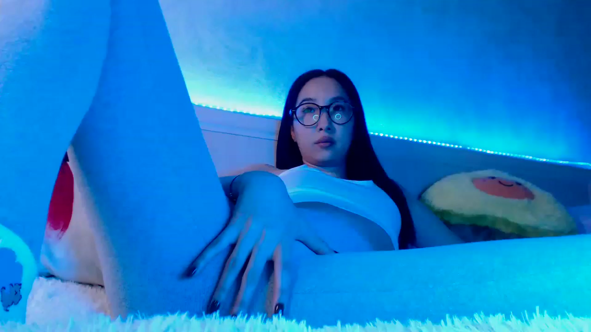 Gallery image thumbnail from ViktorrySweet's myfreecams stream on, 02/20/2023, 11:30 image 11 of 20