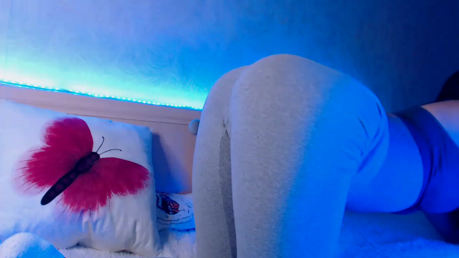 Gallery image thumbnail from ViktorrySweet's myfreecams stream on, 02/22/2023, 11:01 image 19 of 20