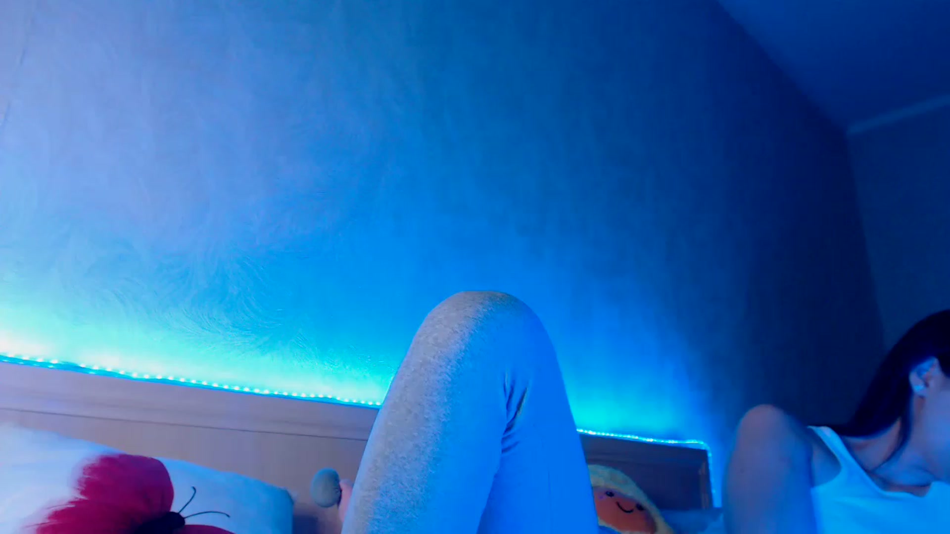 Gallery image thumbnail from ViktorrySweet's myfreecams stream on, 02/23/2023, 12:11 image 17 of 20