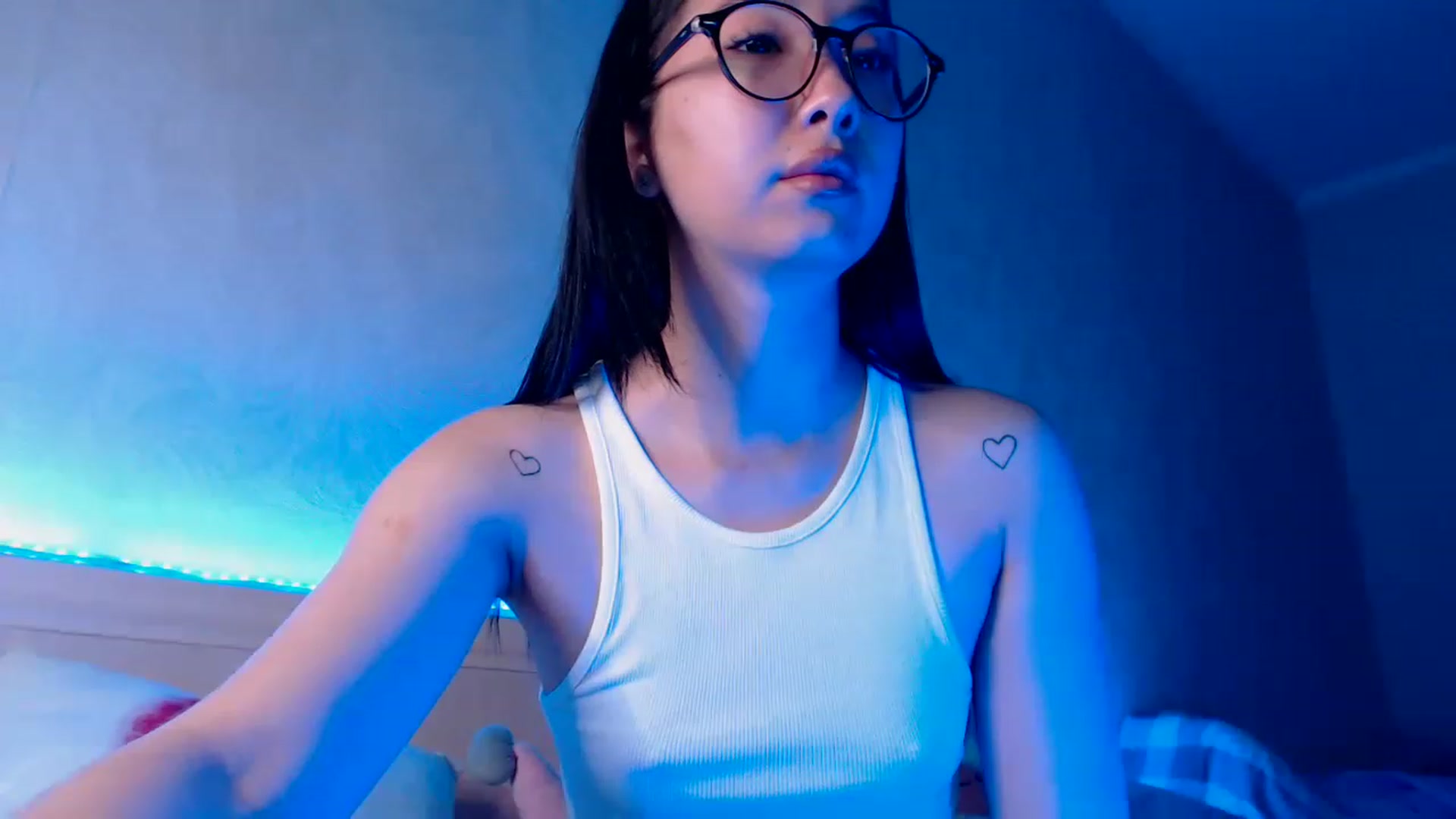 Gallery image thumbnail from ViktorrySweet's myfreecams stream on, 02/23/2023, 12:11 image 15 of 20