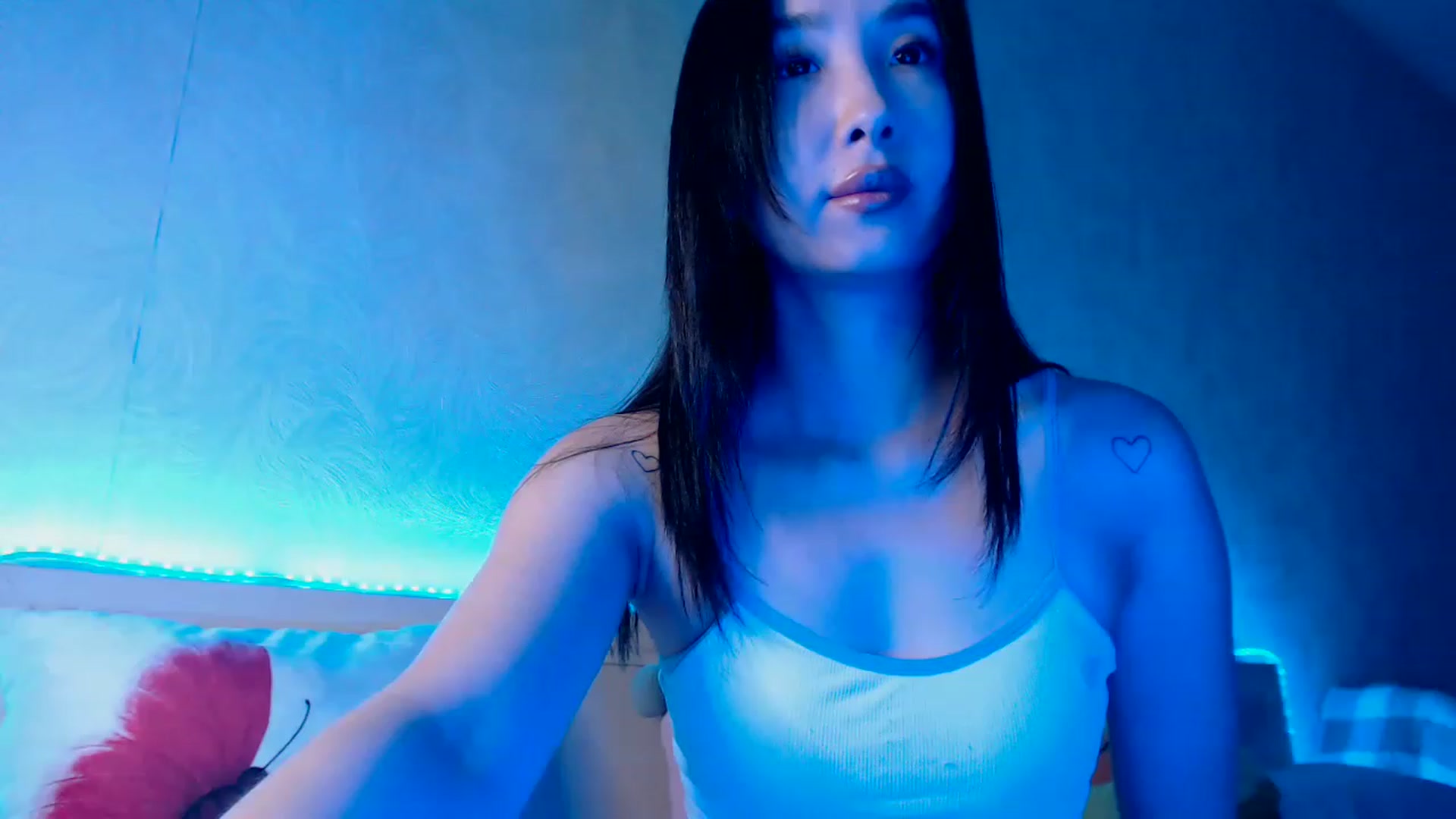 Gallery image thumbnail from ViktorrySweet's myfreecams stream on, 02/27/2023, 13:11 image 3 of 20
