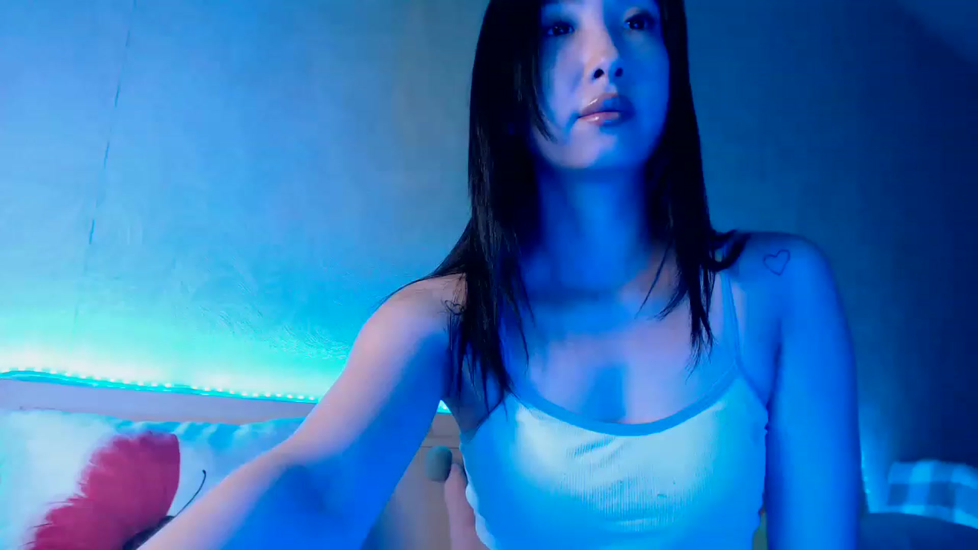 Gallery image thumbnail from ViktorrySweet's myfreecams stream on, 02/27/2023, 13:11 image 1 of 20