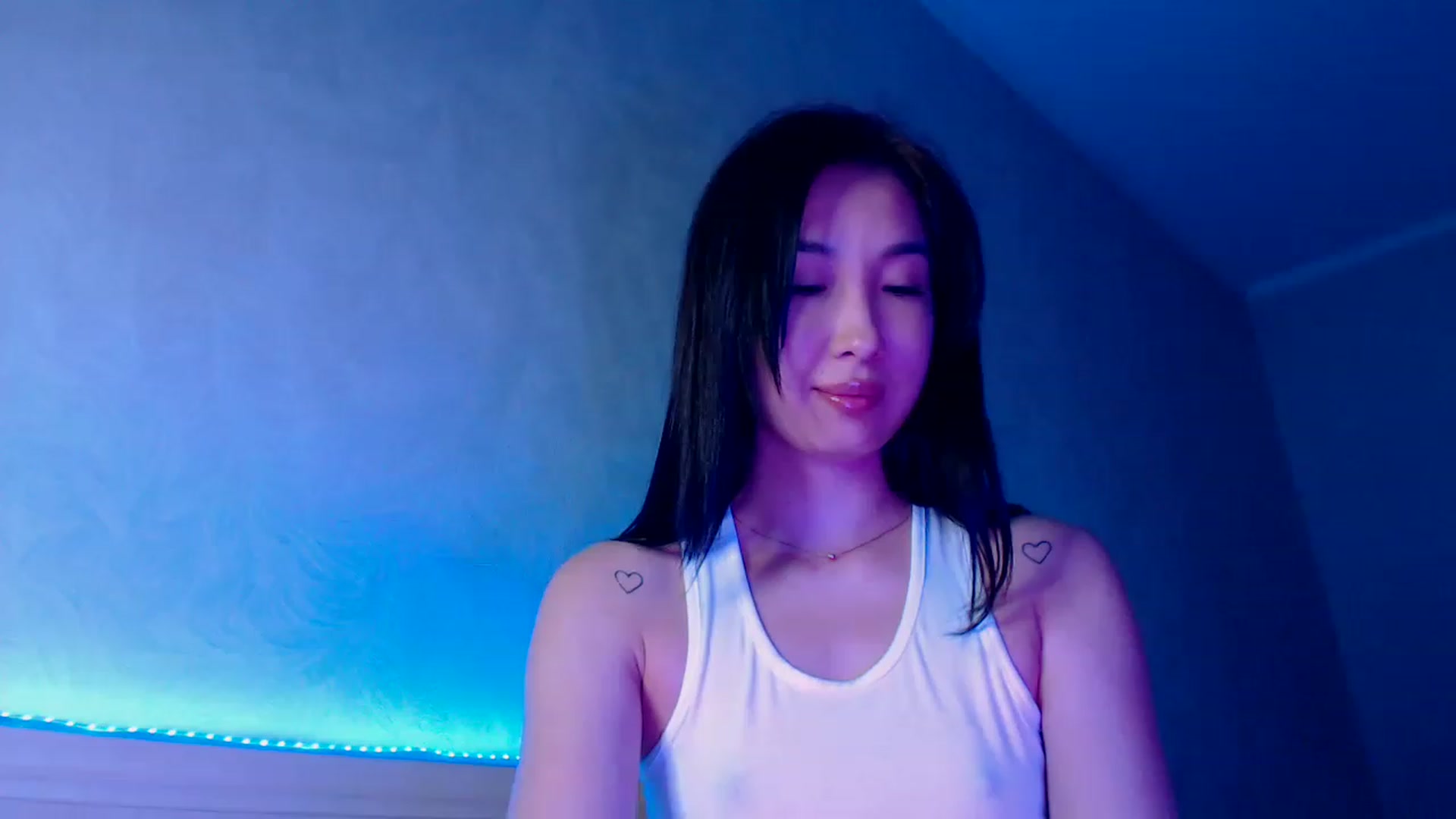 Gallery image thumbnail from ViktorrySweet's myfreecams stream on, 03/05/2023, 11:32 image 8 of 20