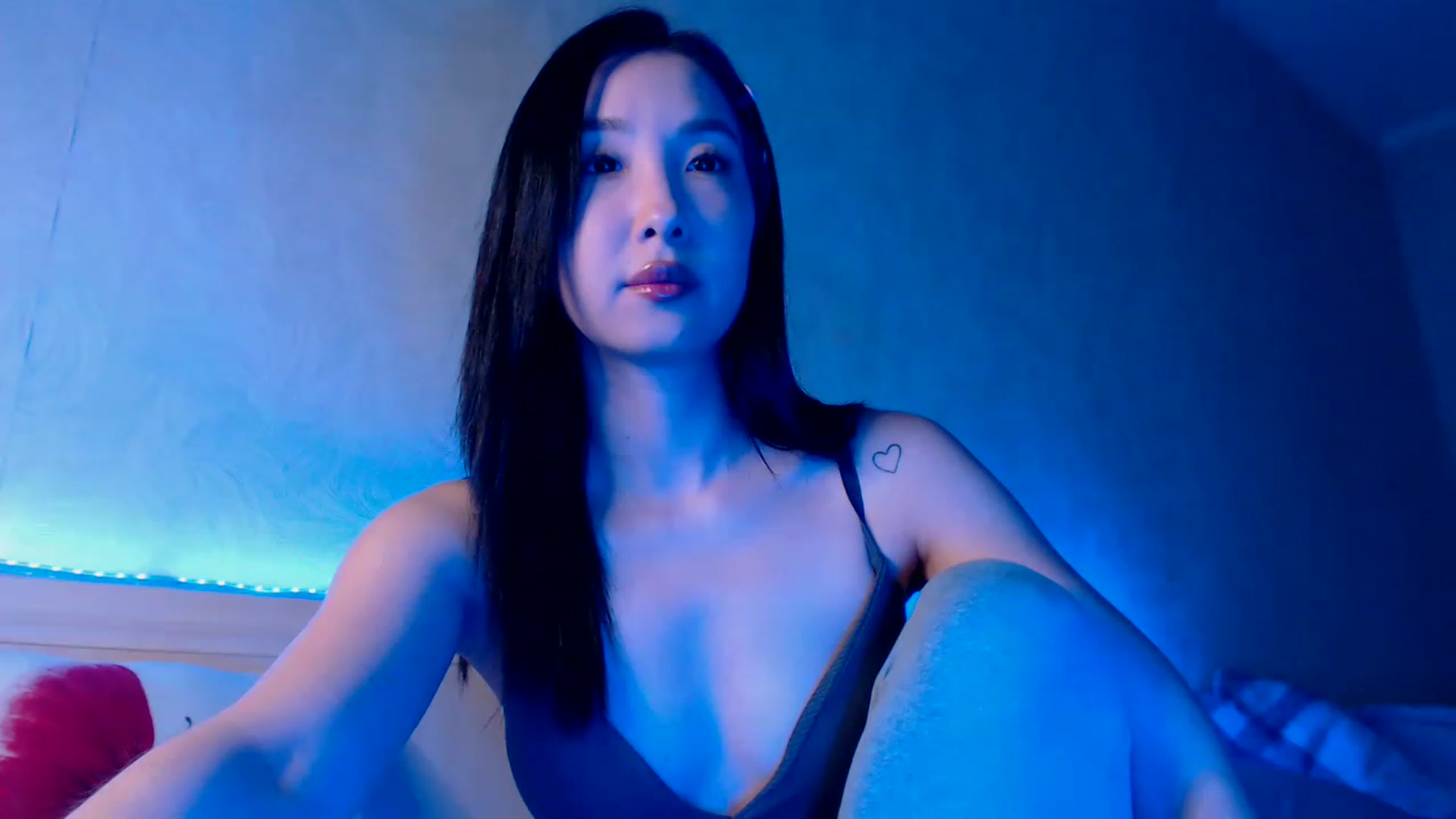 Gallery image thumbnail from ViktorrySweet's myfreecams stream on, 03/07/2023, 13:10 image 2 of 20