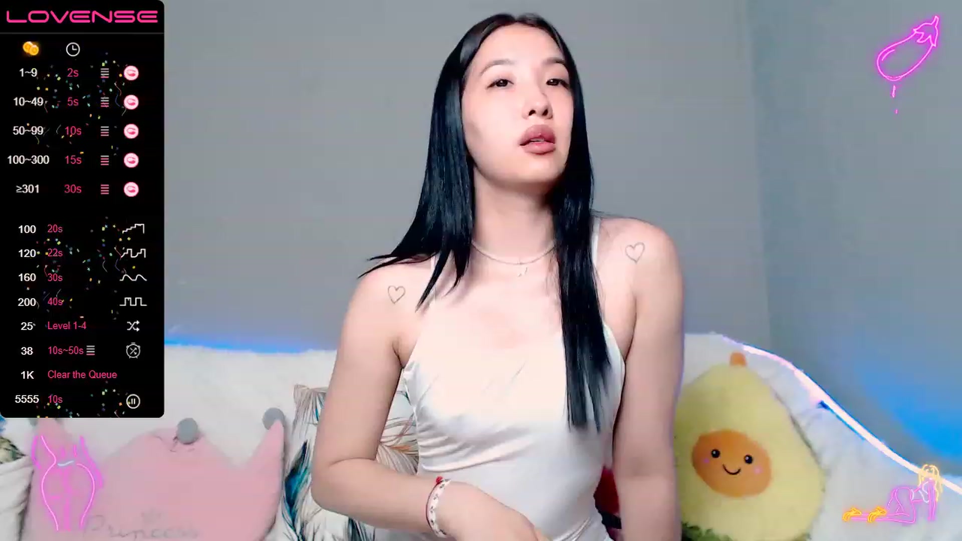 Gallery image thumbnail from ViktorrySweet's myfreecams stream on, 07/31/2023, 13:32 image 16 of 20