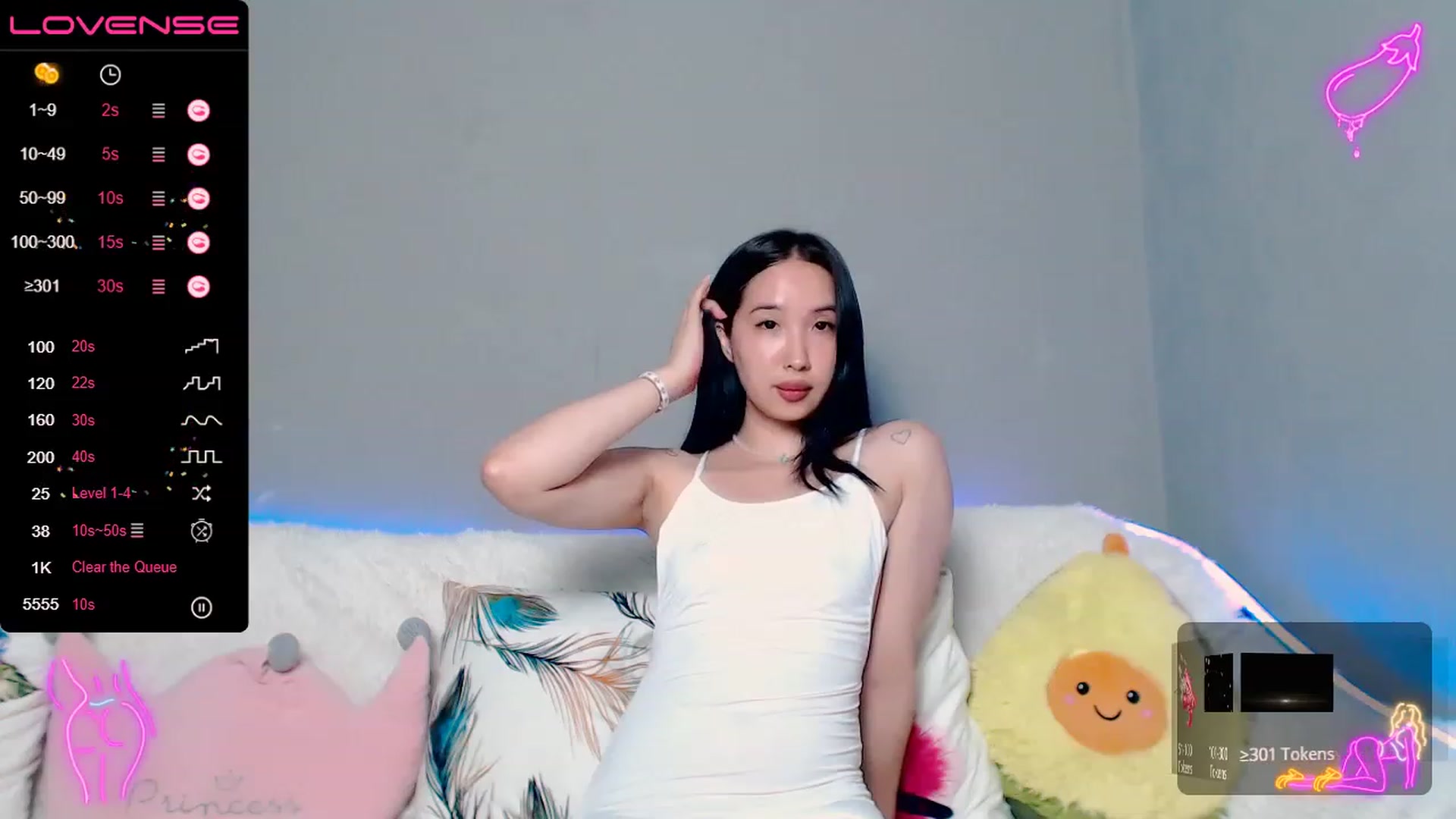 Gallery image thumbnail from ViktorrySweet's myfreecams stream on, 07/31/2023, 13:32 image 8 of 20
