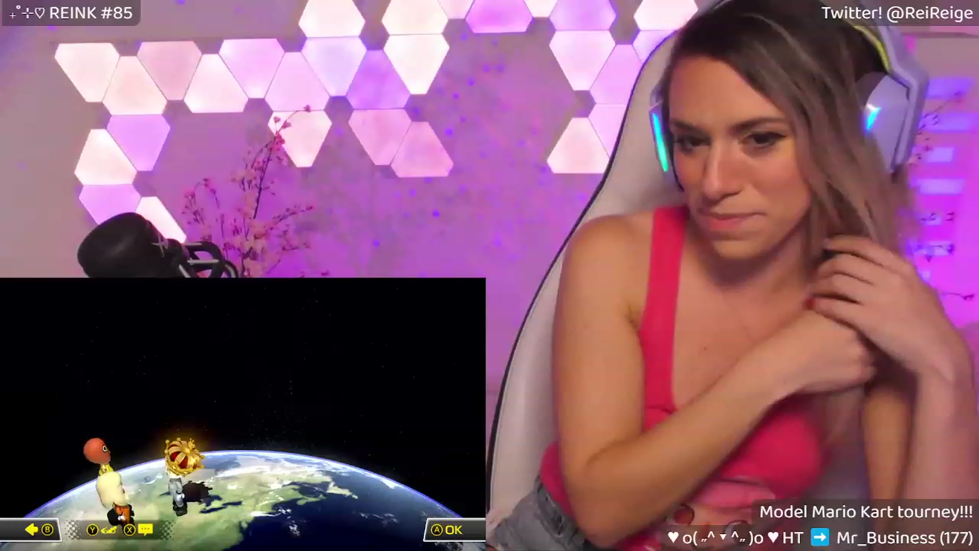 Gallery image thumbnail from Villager's myfreecams stream on, 09/30/2023, 03:00 image 17 of 20