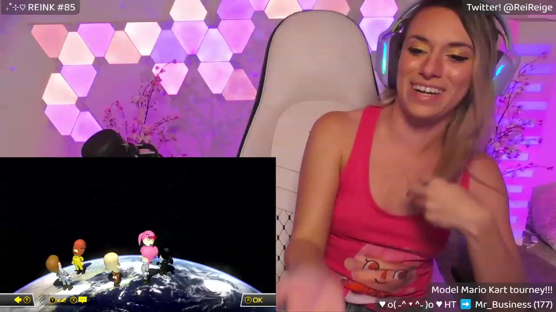 Gallery image thumbnail from Villager's myfreecams stream on, 09/30/2023, 03:00 image 11 of 20