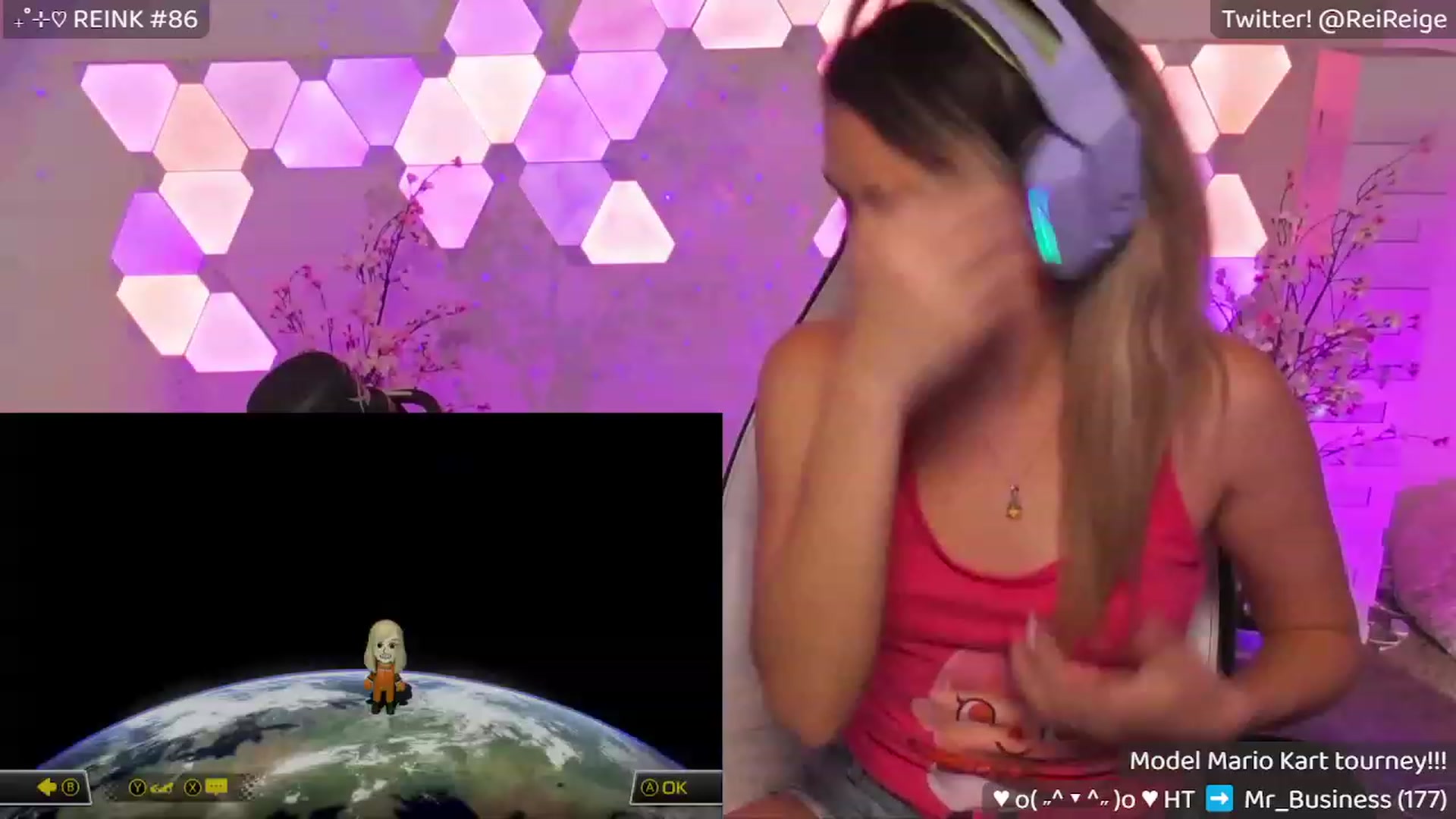 Gallery image thumbnail from Villager's myfreecams stream on, 09/30/2023, 03:56 image 14 of 20