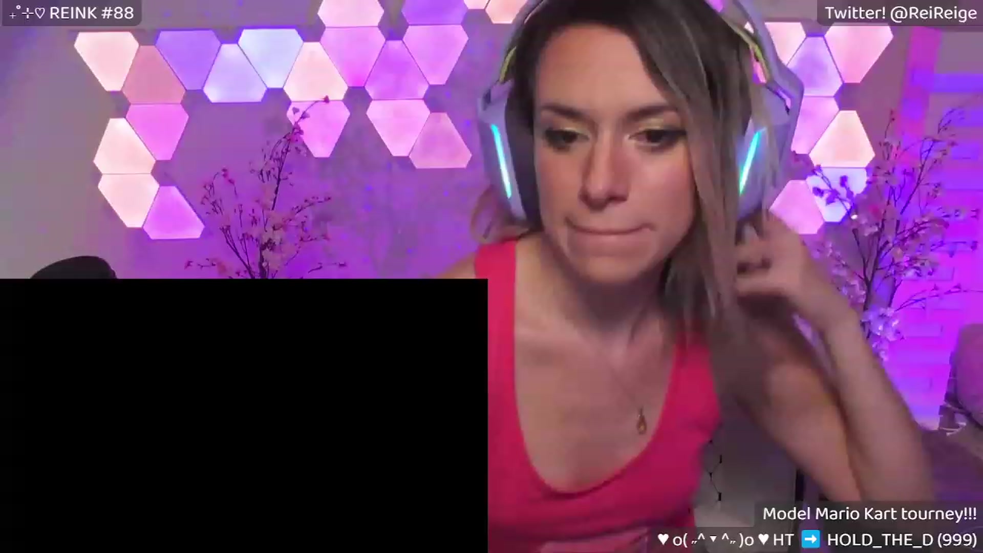Gallery image thumbnail from Villager's myfreecams stream on, 09/30/2023, 05:31 image 18 of 20