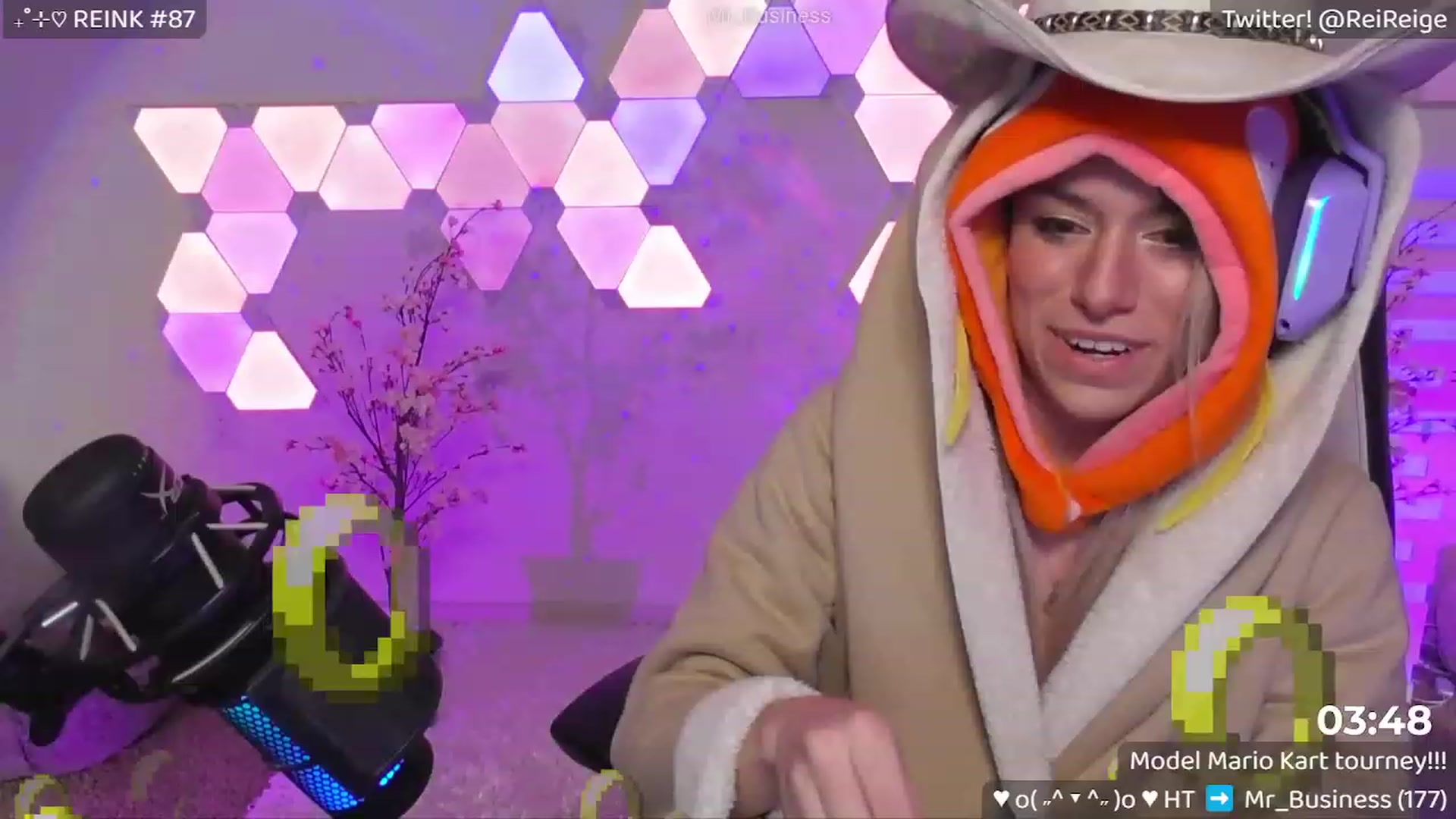 Gallery image thumbnail from Villager's myfreecams stream on, 09/30/2023, 05:31 image 3 of 20